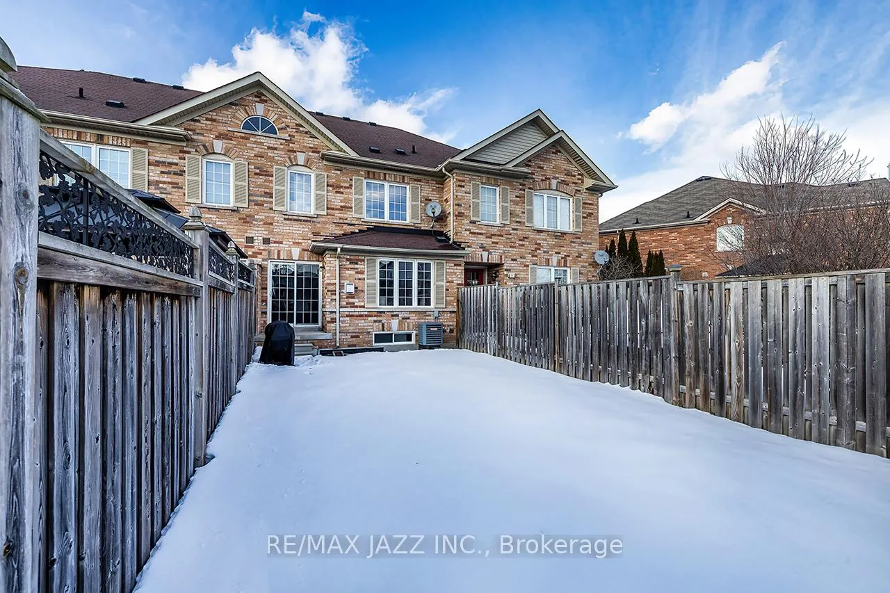 Photo 26 of 25 Summerside Avenue, Whitby, Taunton North — HOMEH