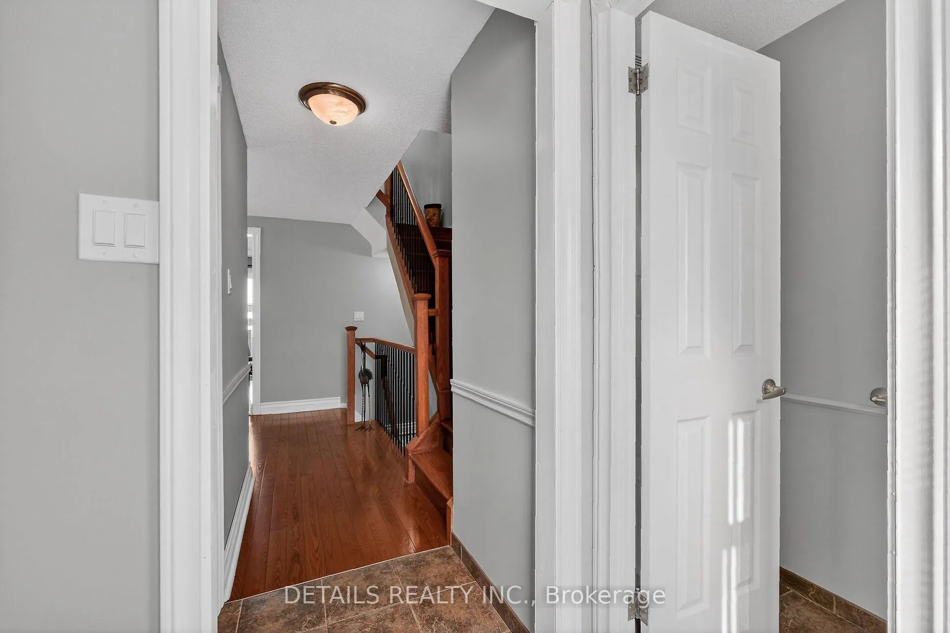 Photo 6 of 1029 Avignon Court, Ottawa, Orleans Wood — HOMEH