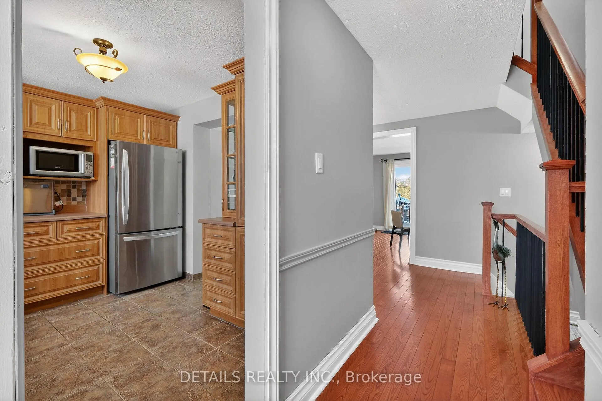Photo 7 of 1029 Avignon Court, Ottawa, Orleans Wood — HOMEH