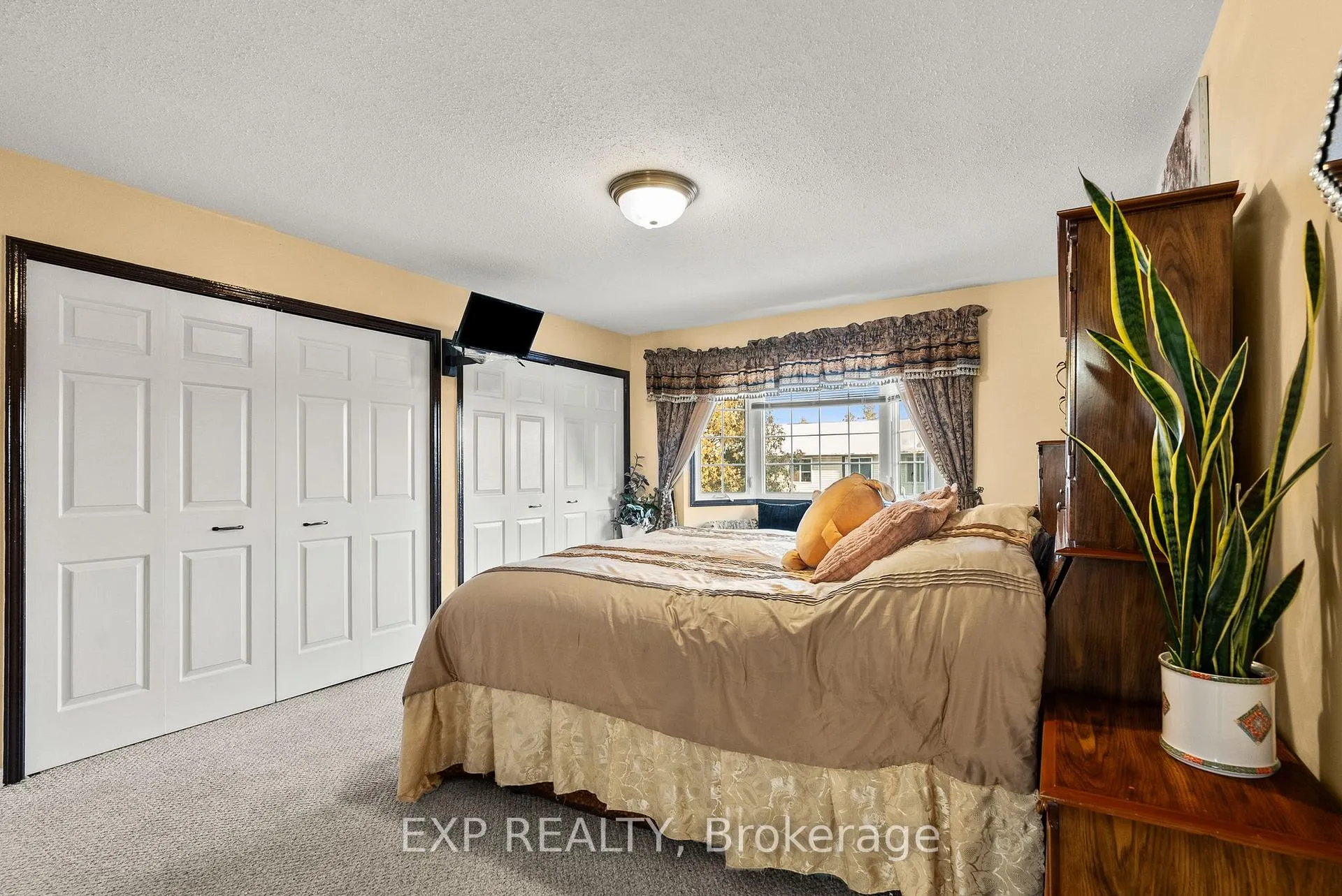 Photo 22 of 1424 Progress Place, Ottawa, Pineview — HOMEH
