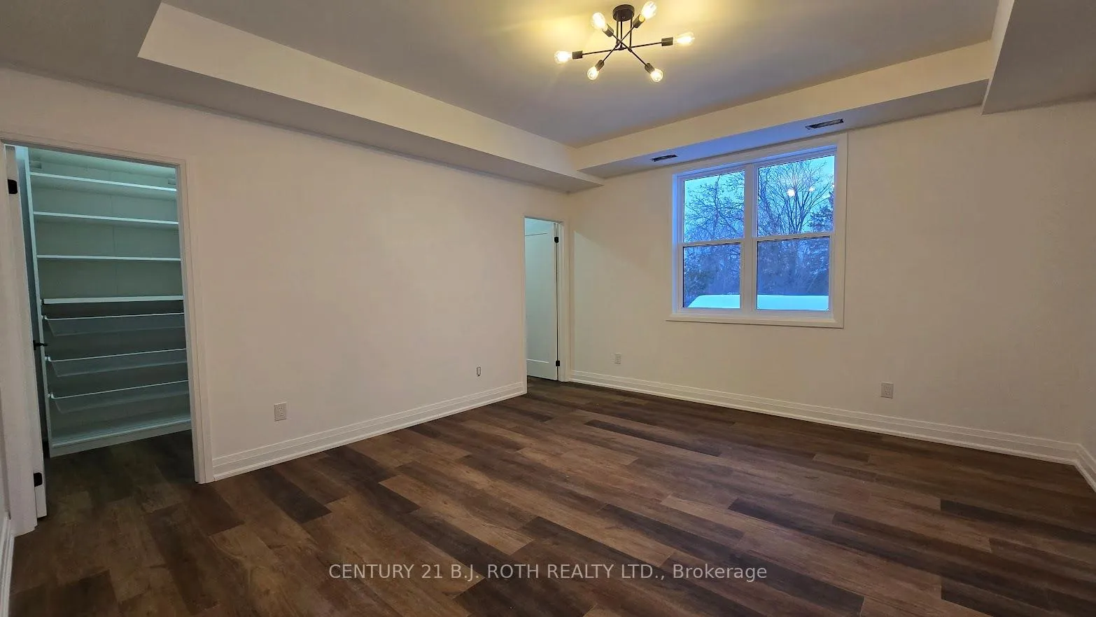Photo 15 of Unit Upper, 44 Calverley Street, Orillia — HOMEH