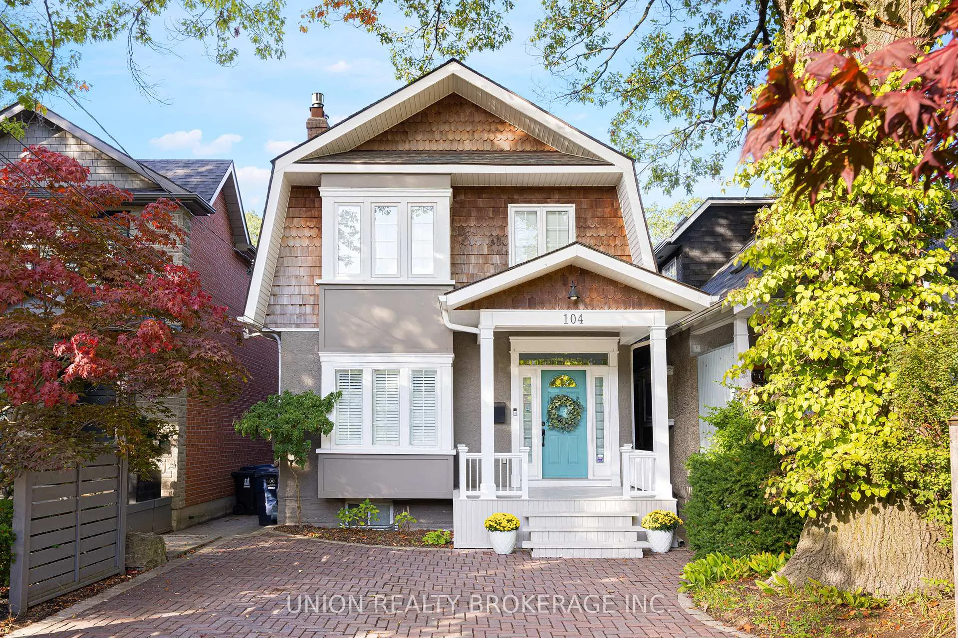 Front of 104 Victoria Park Avenue