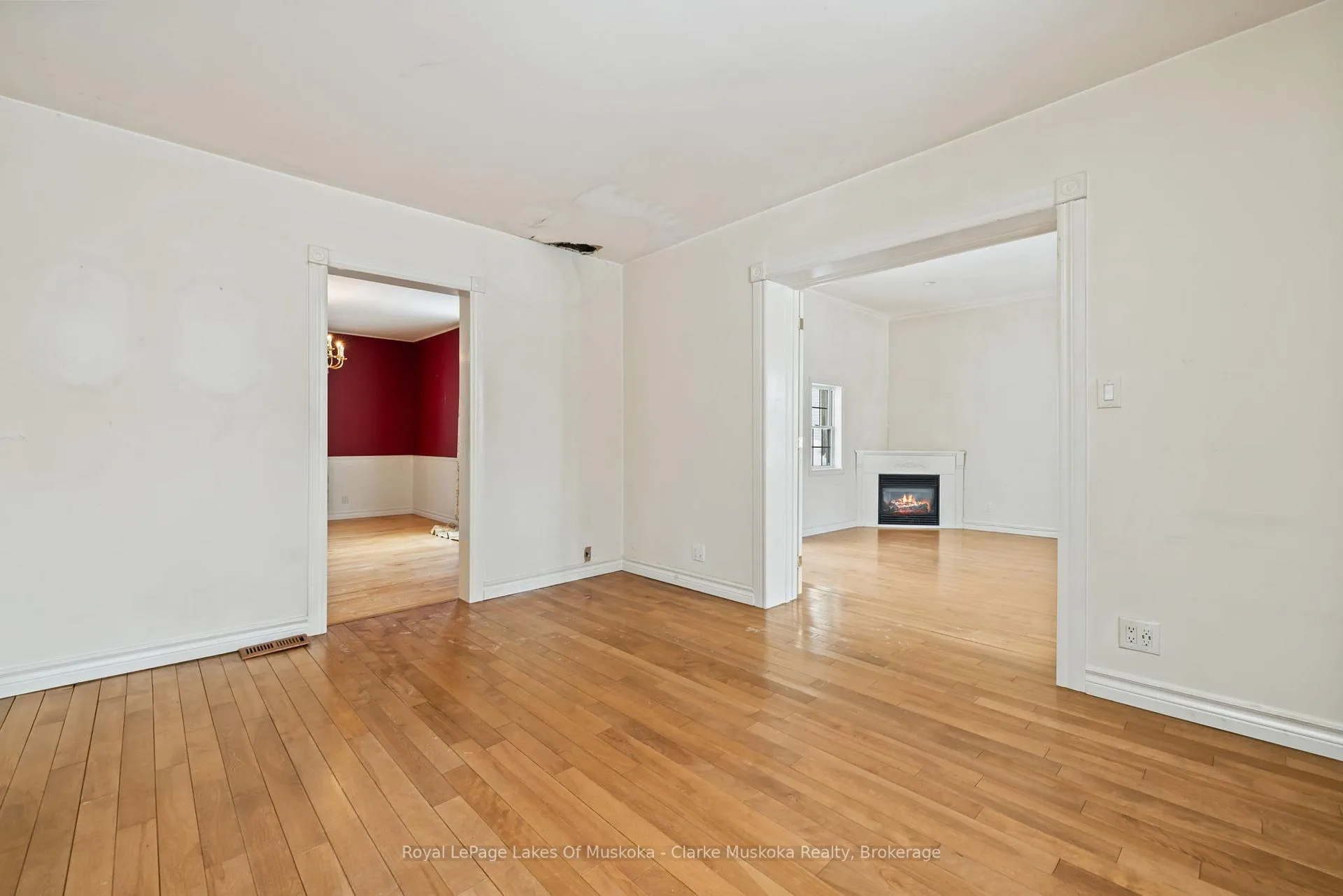 Photo 10 of 14 Glen Avenue, Parry Sound — HOMEH