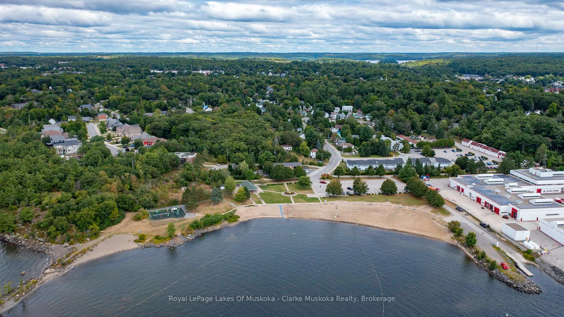 Photo 34 of 14 Glen Avenue, Parry Sound — HOMEH