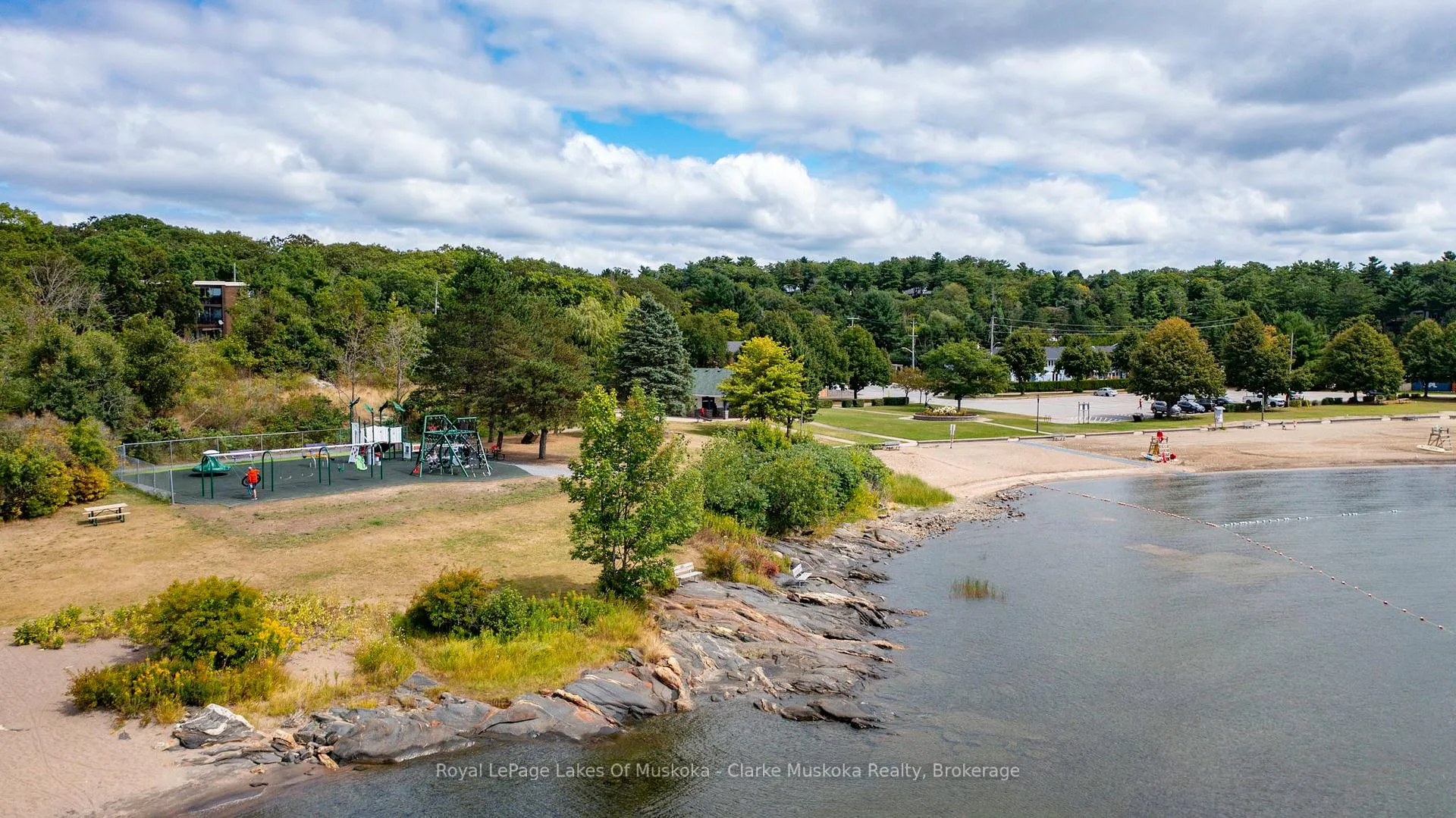 Photo 37 of 14 Glen Avenue, Parry Sound — HOMEH