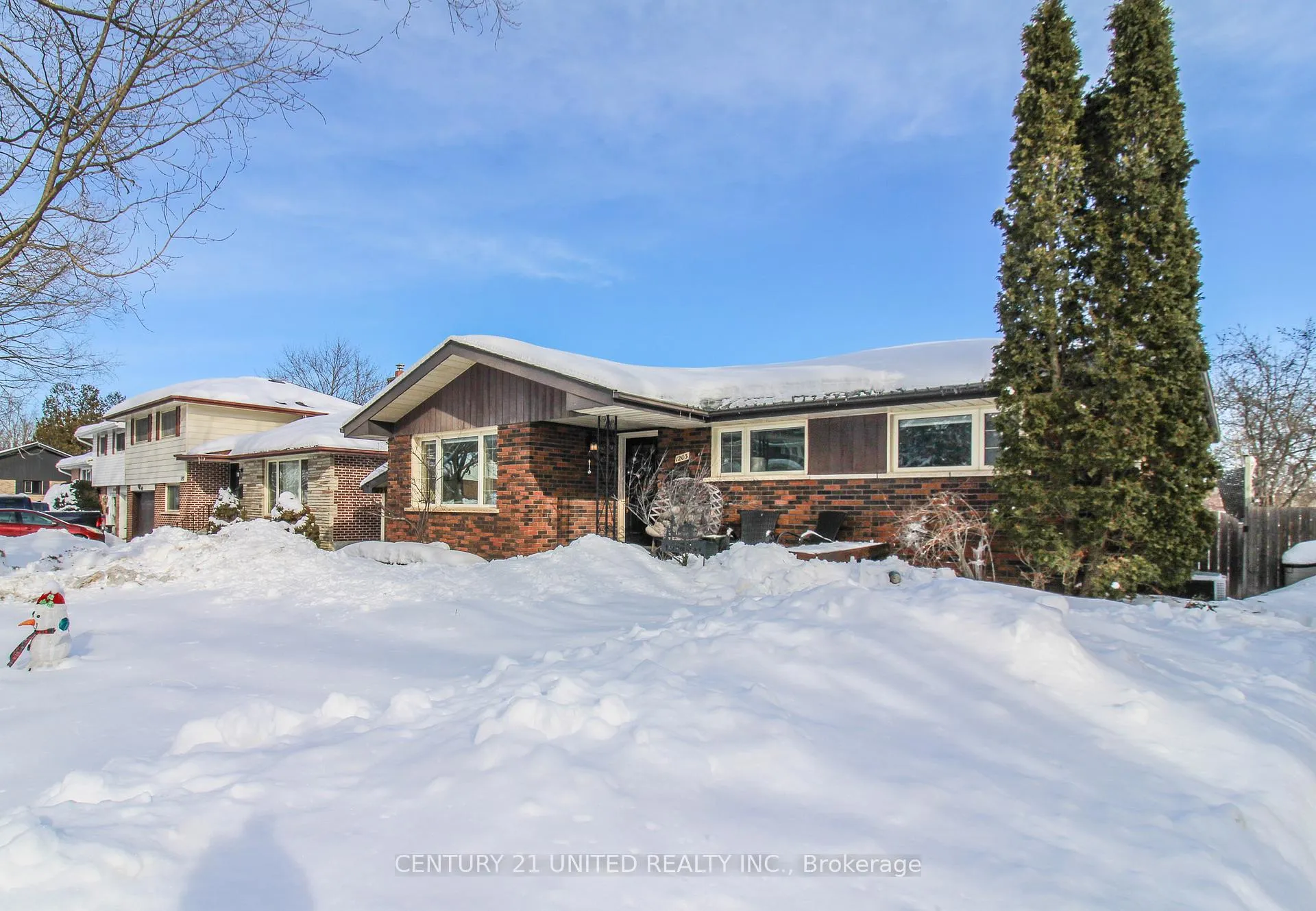 Photo 2 of 1203 Edmison Drive, Peterborough, Northcrest Ward 5 — HOMEH