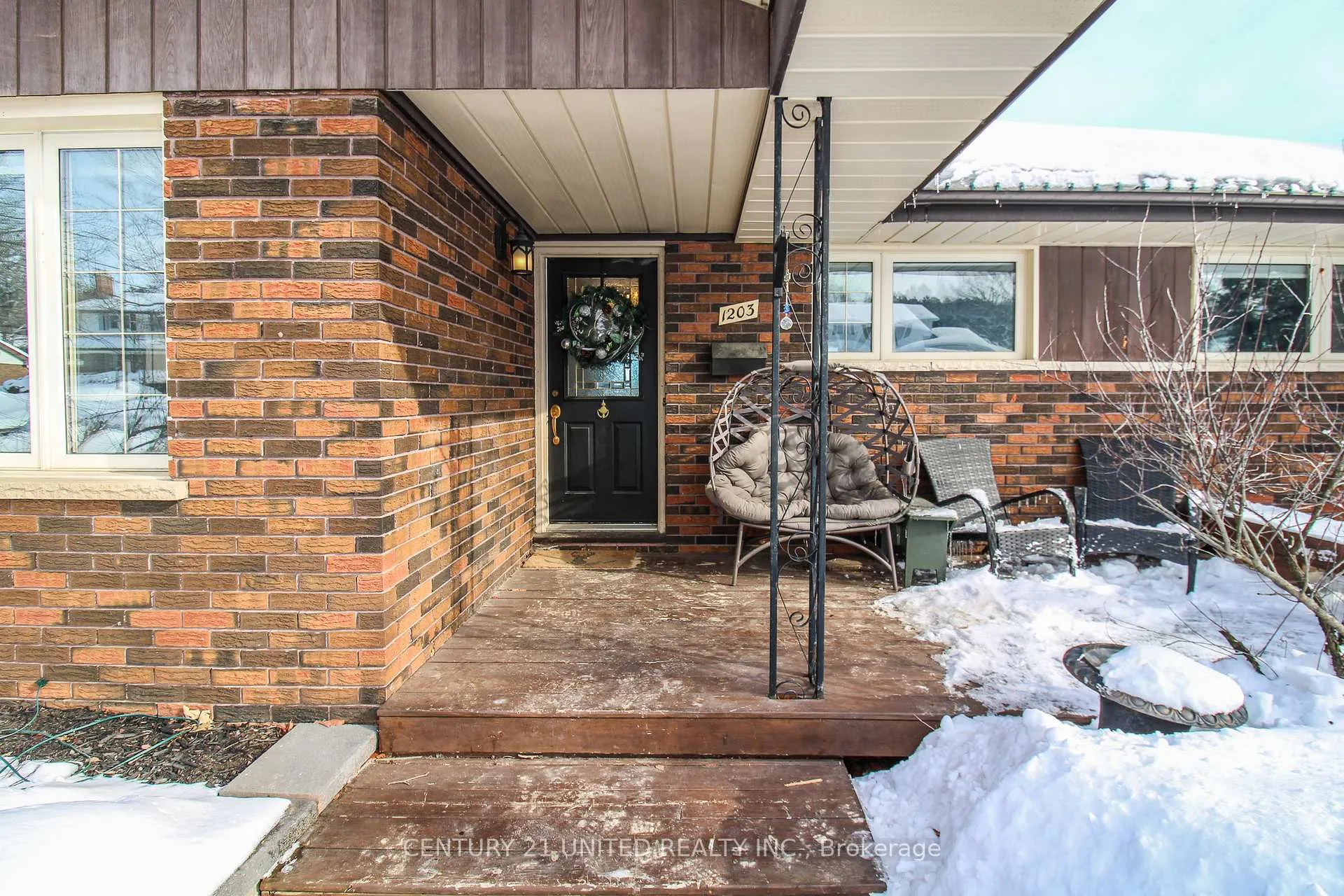 Photo 3 of 1203 Edmison Drive, Peterborough, Northcrest Ward 5 — HOMEH