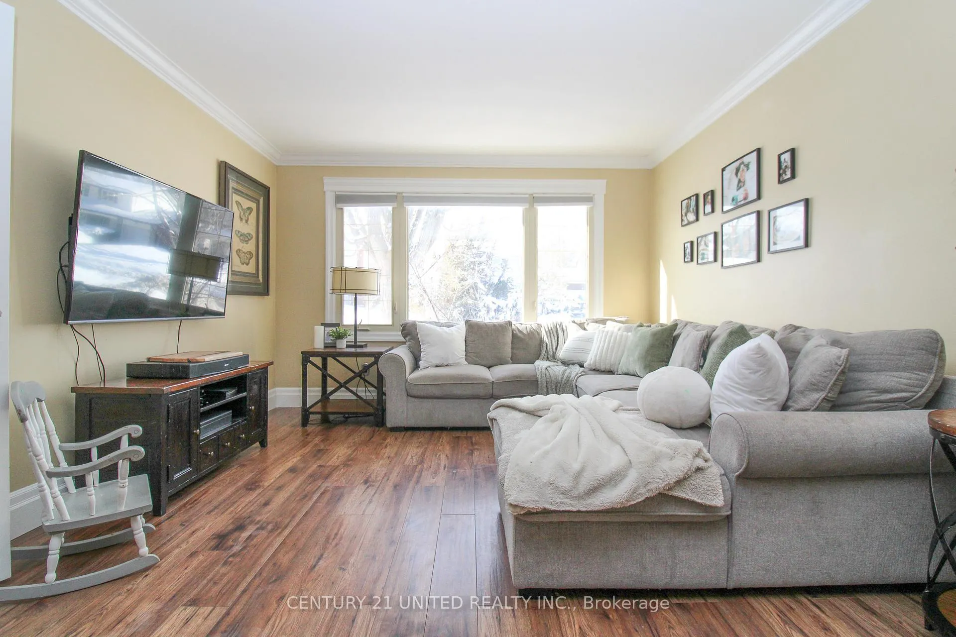 Photo 8 of 1203 Edmison Drive, Peterborough, Northcrest Ward 5 — HOMEH