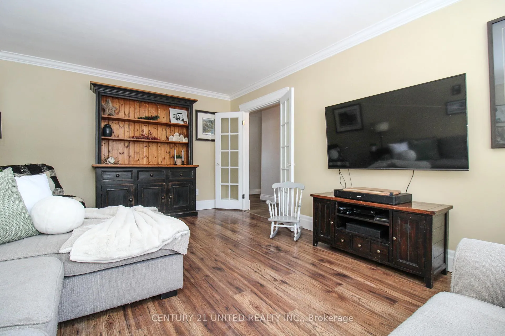 Photo 12 of 1203 Edmison Drive, Peterborough, Northcrest Ward 5 — HOMEH