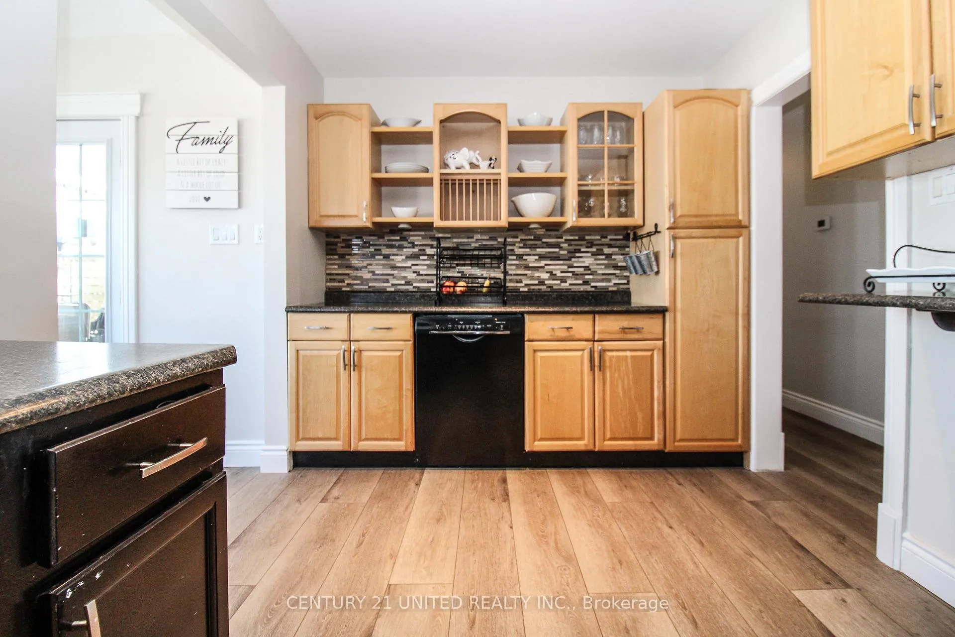 Photo 19 of 1203 Edmison Drive, Peterborough, Northcrest Ward 5 — HOMEH