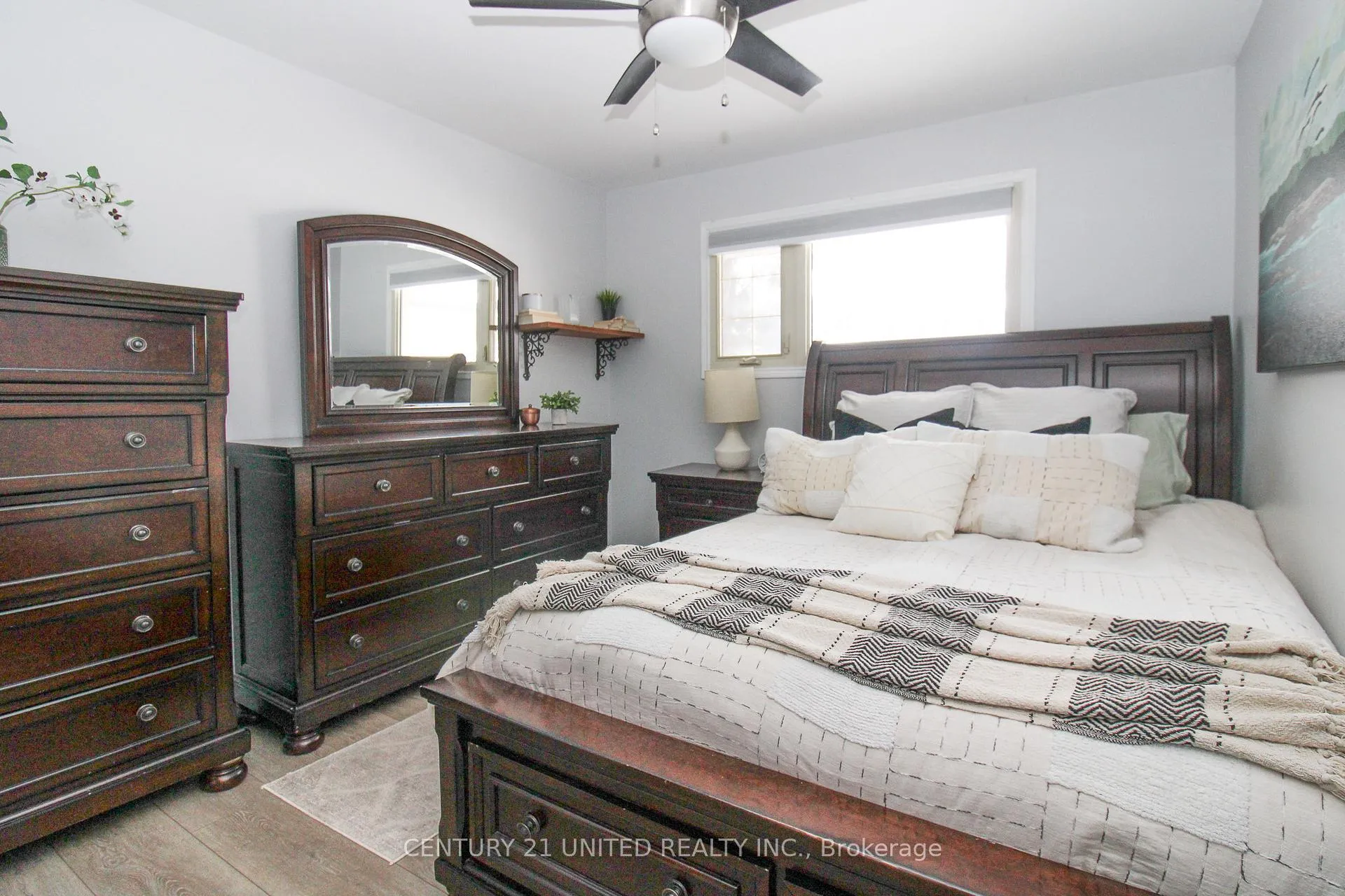 Photo 28 of 1203 Edmison Drive, Peterborough, Northcrest Ward 5 — HOMEH
