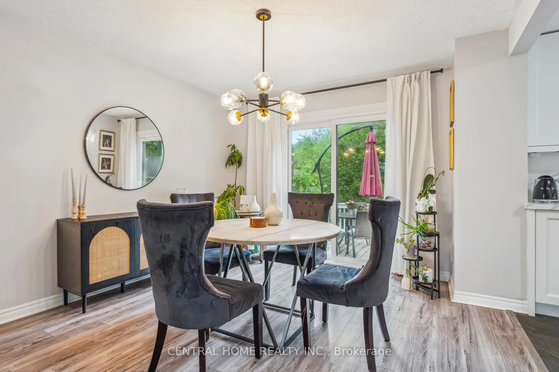 Photo 1 of 50 Metro Road S, Georgina, Keswick North — HOMEH