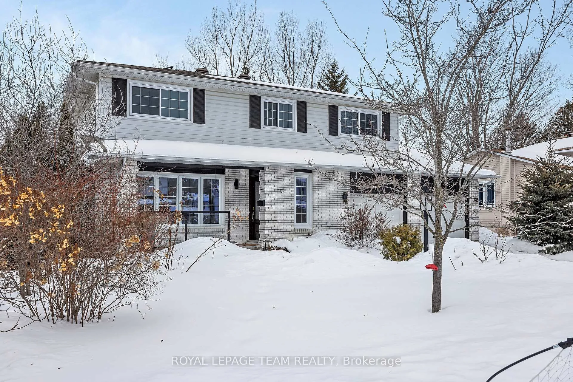 Photo 1 of 6 Stroughton Crescent, Ottawa, Munster — HOMEH