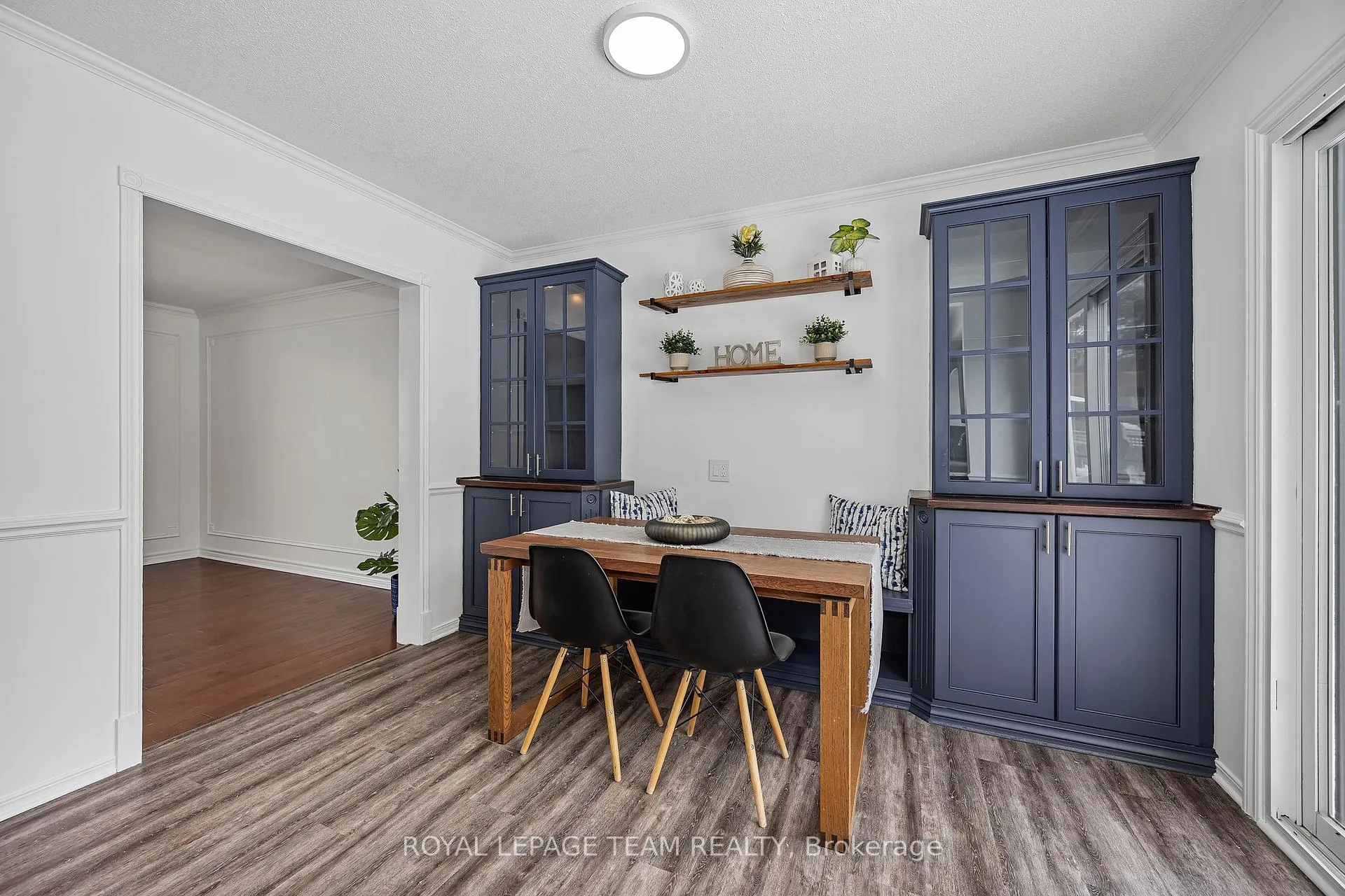 Photo 15 of 6 Stroughton Crescent, Ottawa, Munster — HOMEH