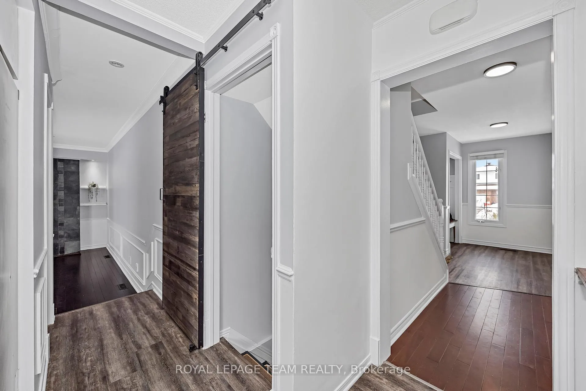 Photo 27 of 6 Stroughton Crescent, Ottawa, Munster — HOMEH