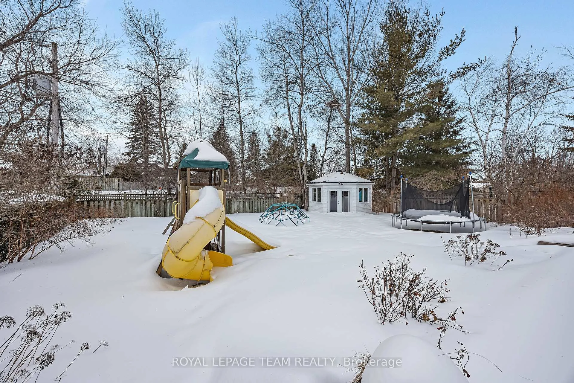 Photo 49 of 6 Stroughton Crescent, Ottawa, Munster — HOMEH
