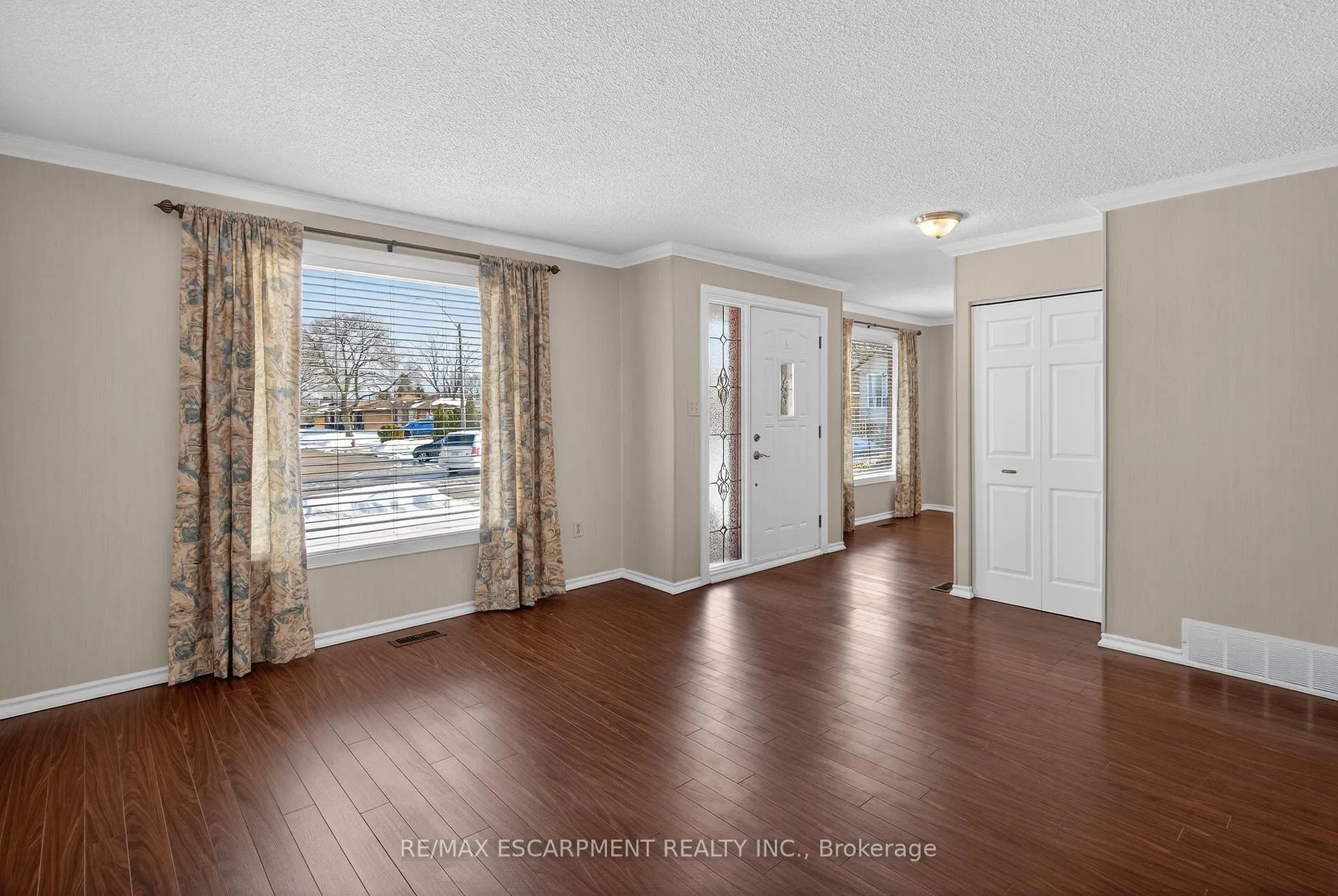 Photo 4 of 72 Boston Crescent, Hamilton, Berrisfield — HOMEH
