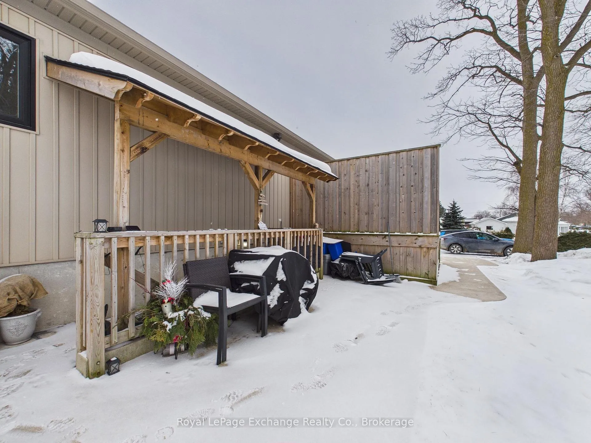 Photo 16 of Unit REAR, 966 Charles Street, Kincardine — HOMEH