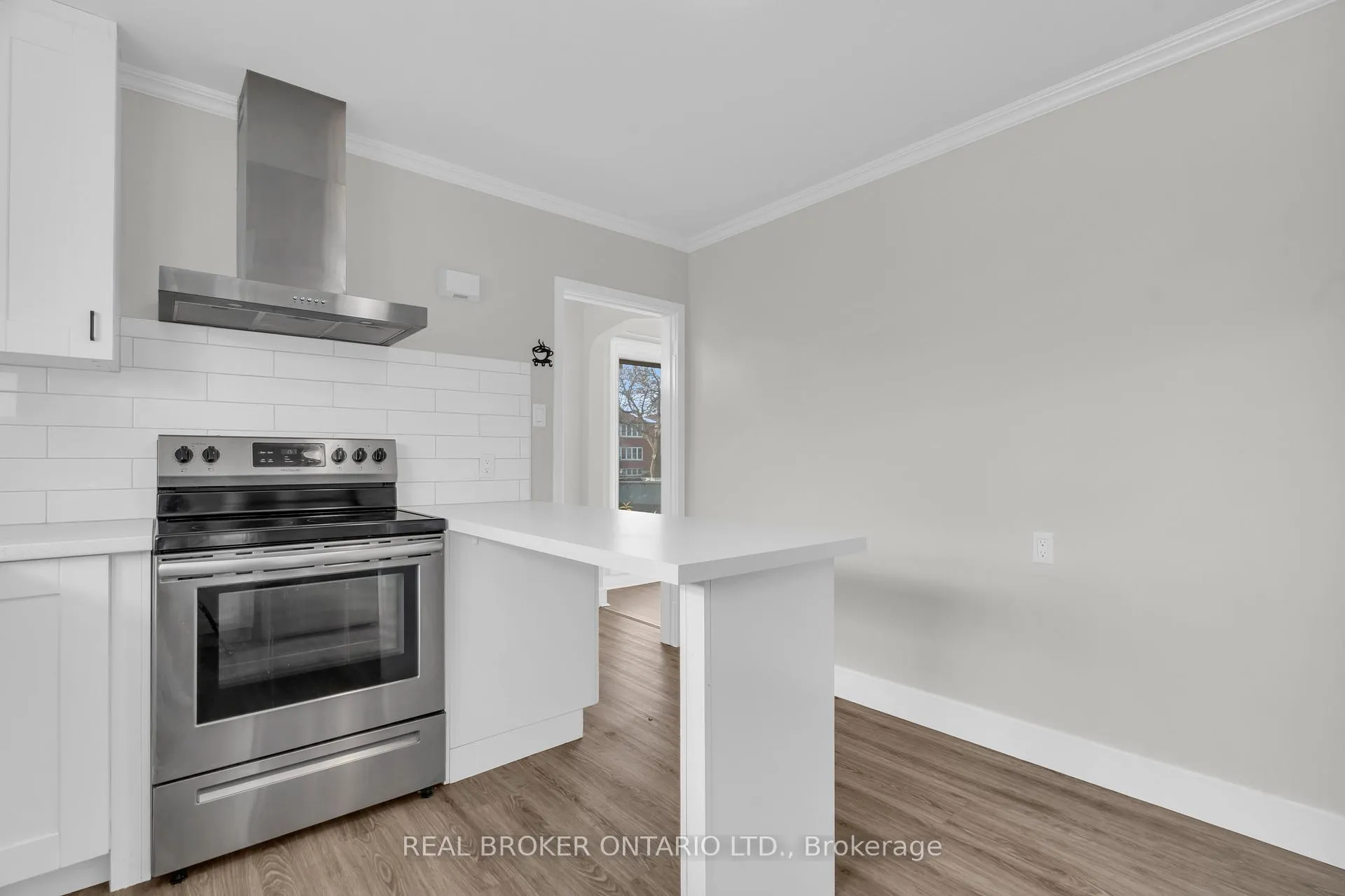 Photo 12 of 220 Bruce Street, Kitchener — HOMEH