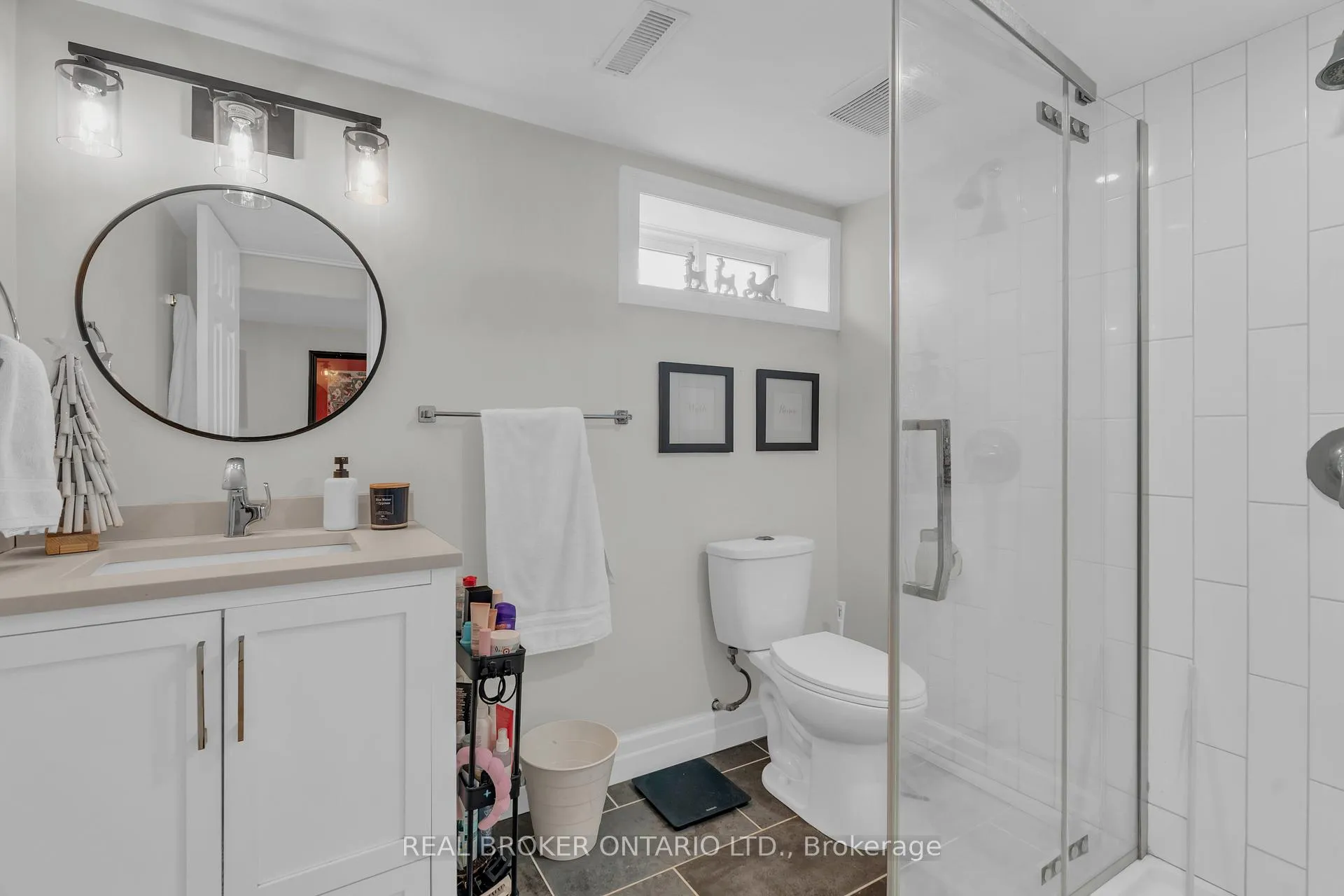 Photo 38 of 220 Bruce Street, Kitchener — HOMEH