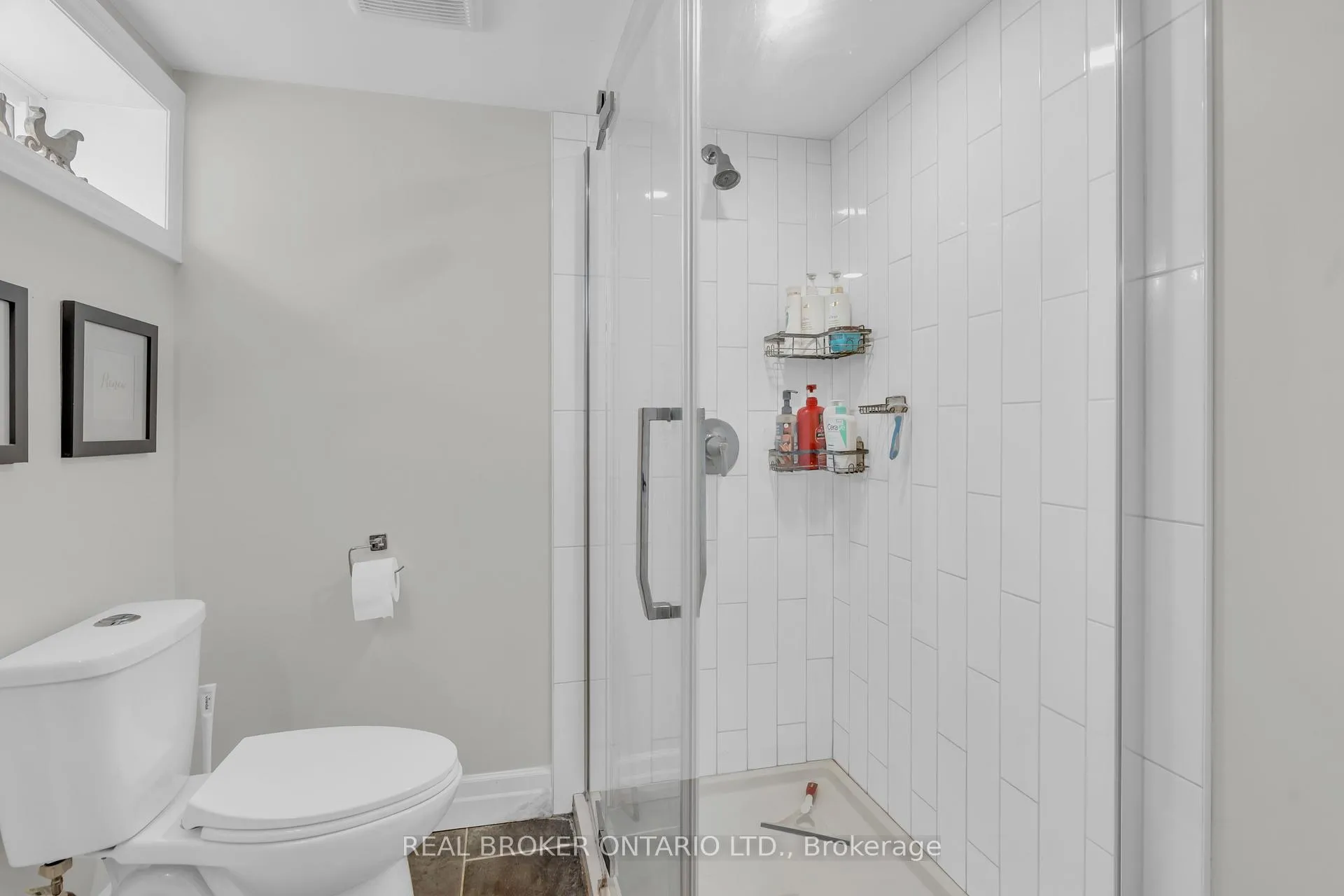 Photo 39 of 220 Bruce Street, Kitchener — HOMEH