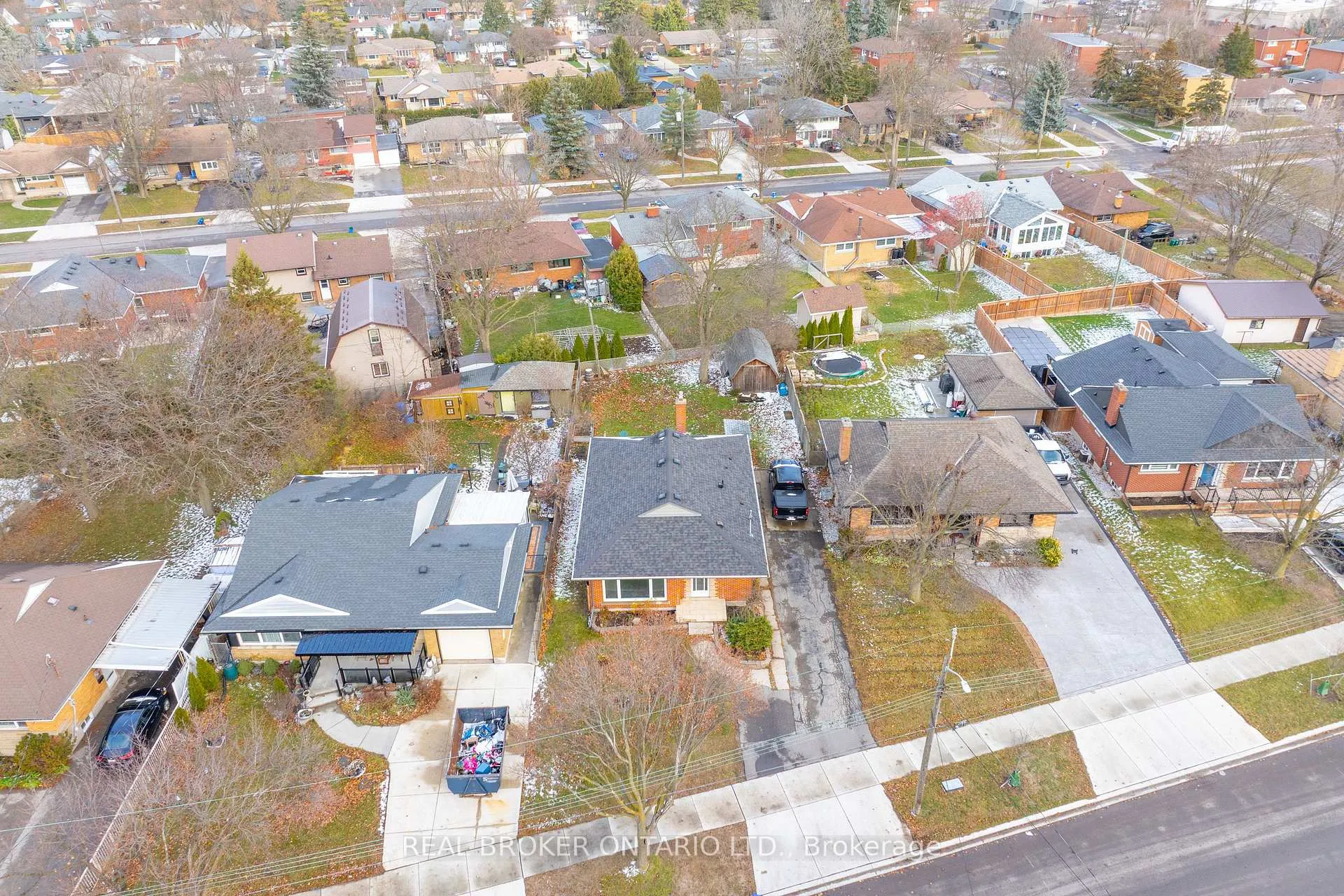 Photo 46 of 220 Bruce Street, Kitchener — HOMEH