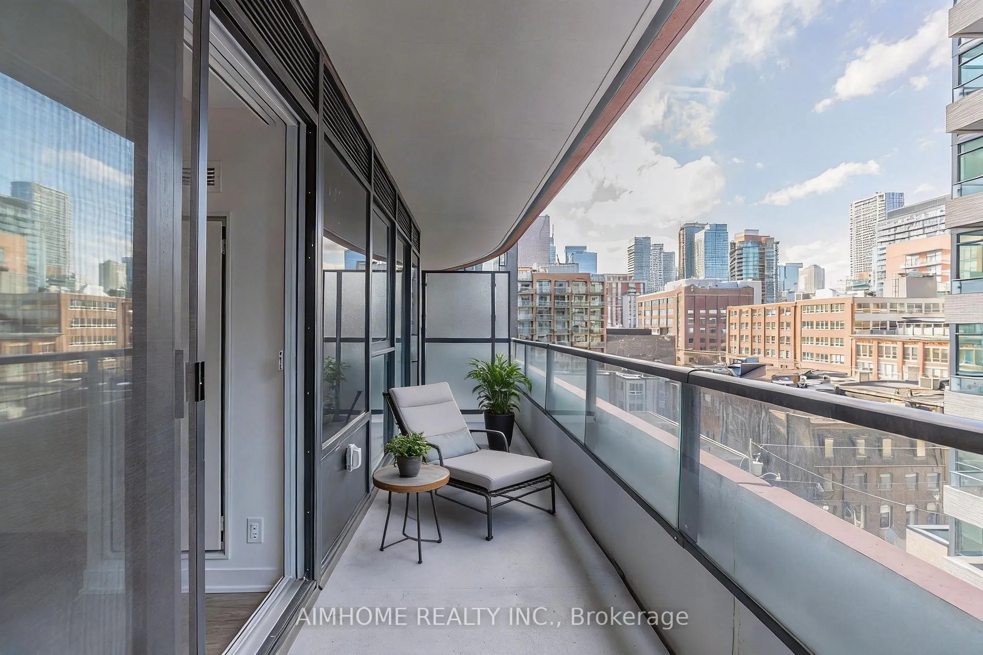 Photo 18 of Unit 718, 180 Front Street E, Toronto, Moss Park — HOMEH