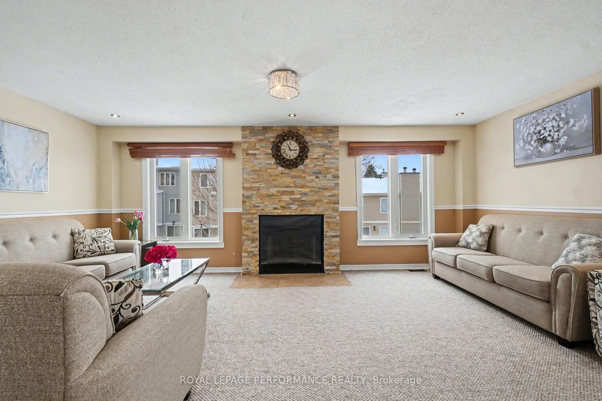 Photo 3 of 1931 Ashmont Street, Ottawa, Chapel Hill — HOMEH