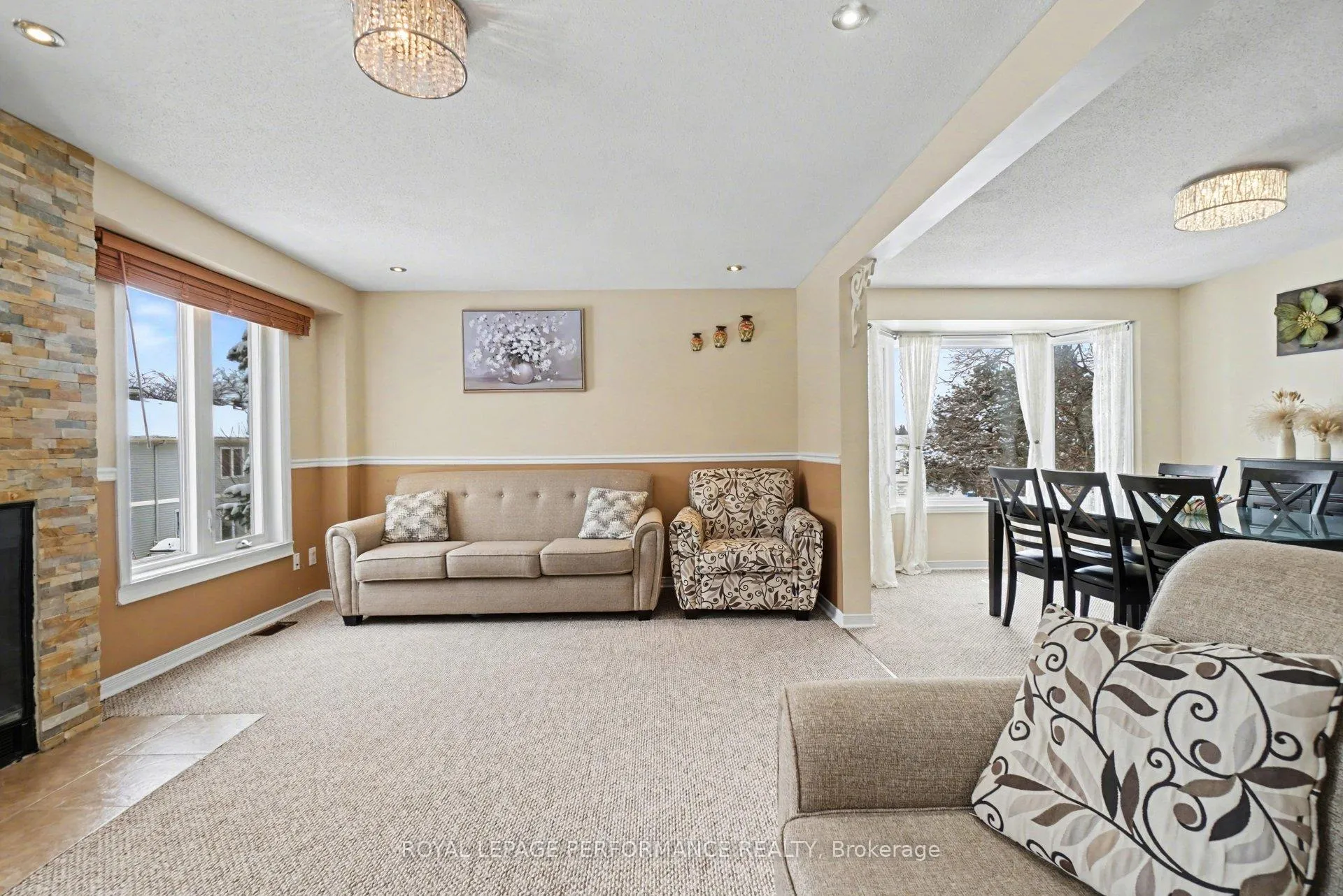 Photo 5 of 1931 Ashmont Street, Ottawa, Chapel Hill — HOMEH