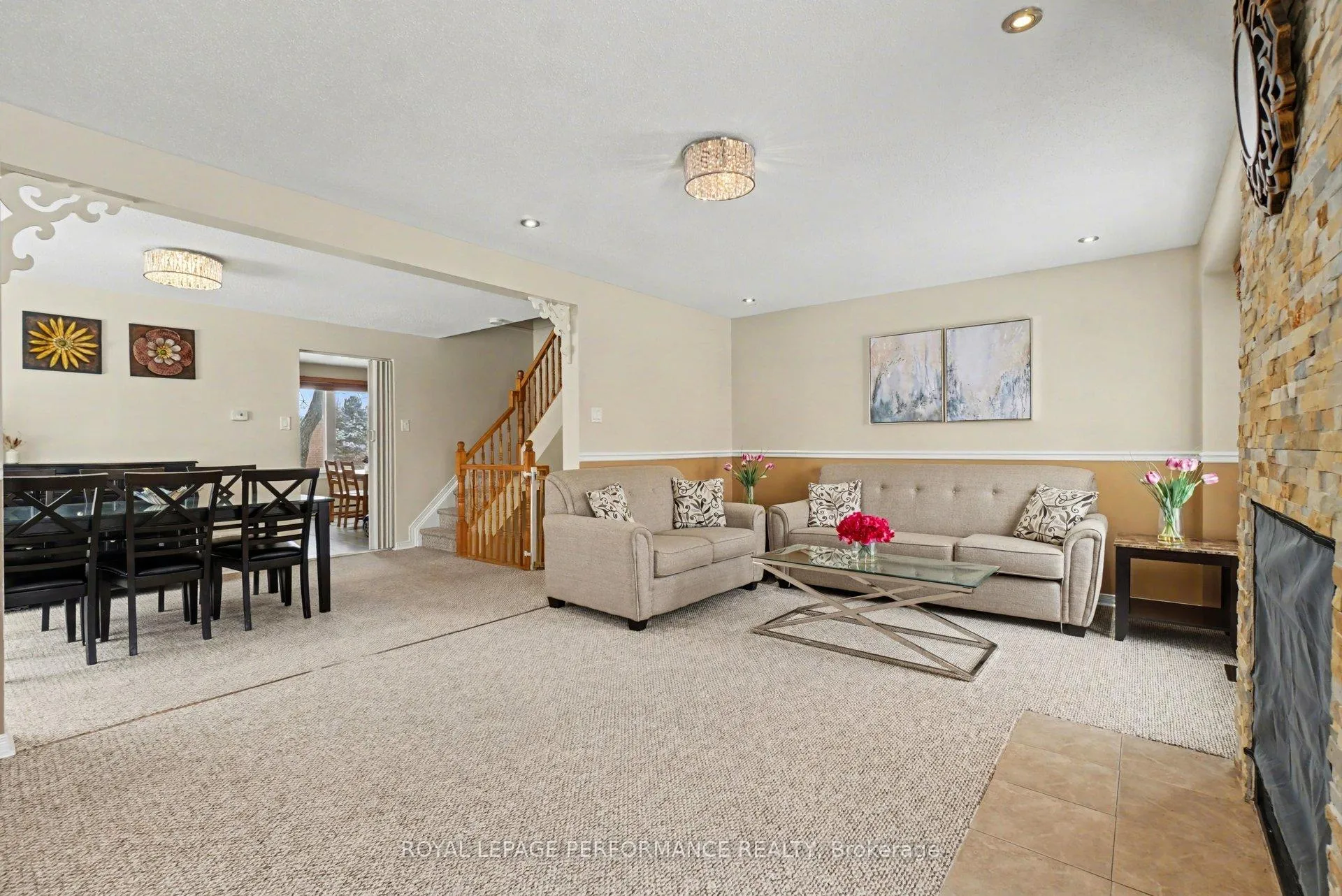 Photo 16 of 1931 Ashmont Street, Ottawa, Chapel Hill — HOMEH