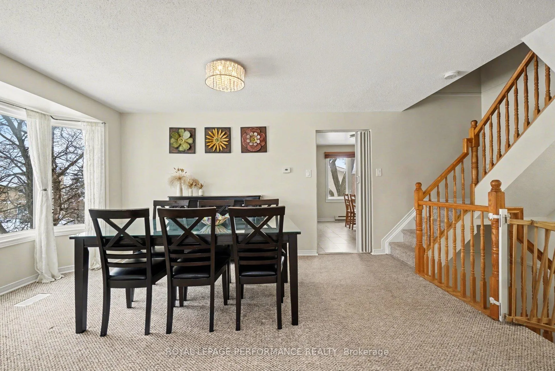 Photo 17 of 1931 Ashmont Street, Ottawa, Chapel Hill — HOMEH