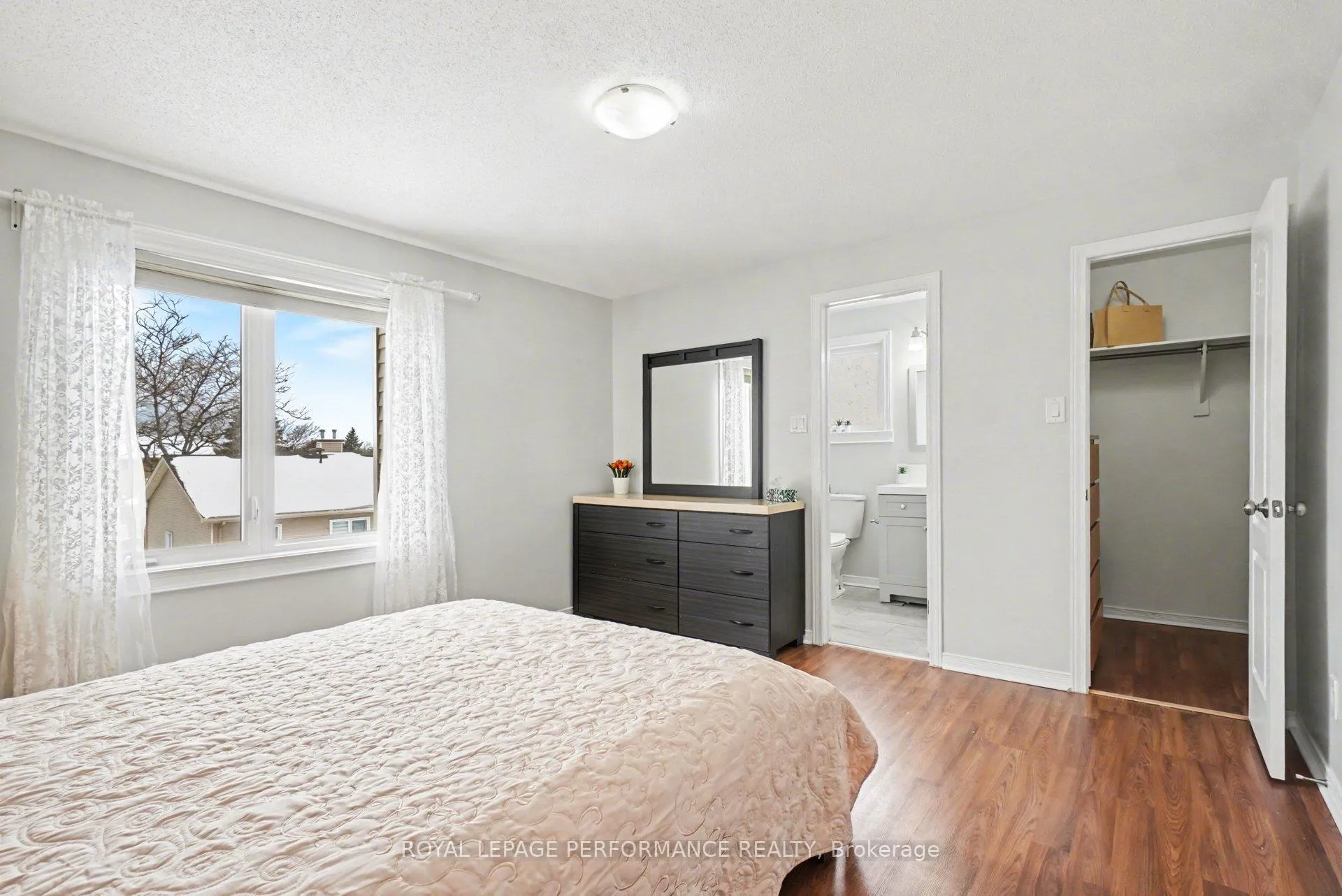 Photo 22 of 1931 Ashmont Street, Ottawa, Chapel Hill — HOMEH