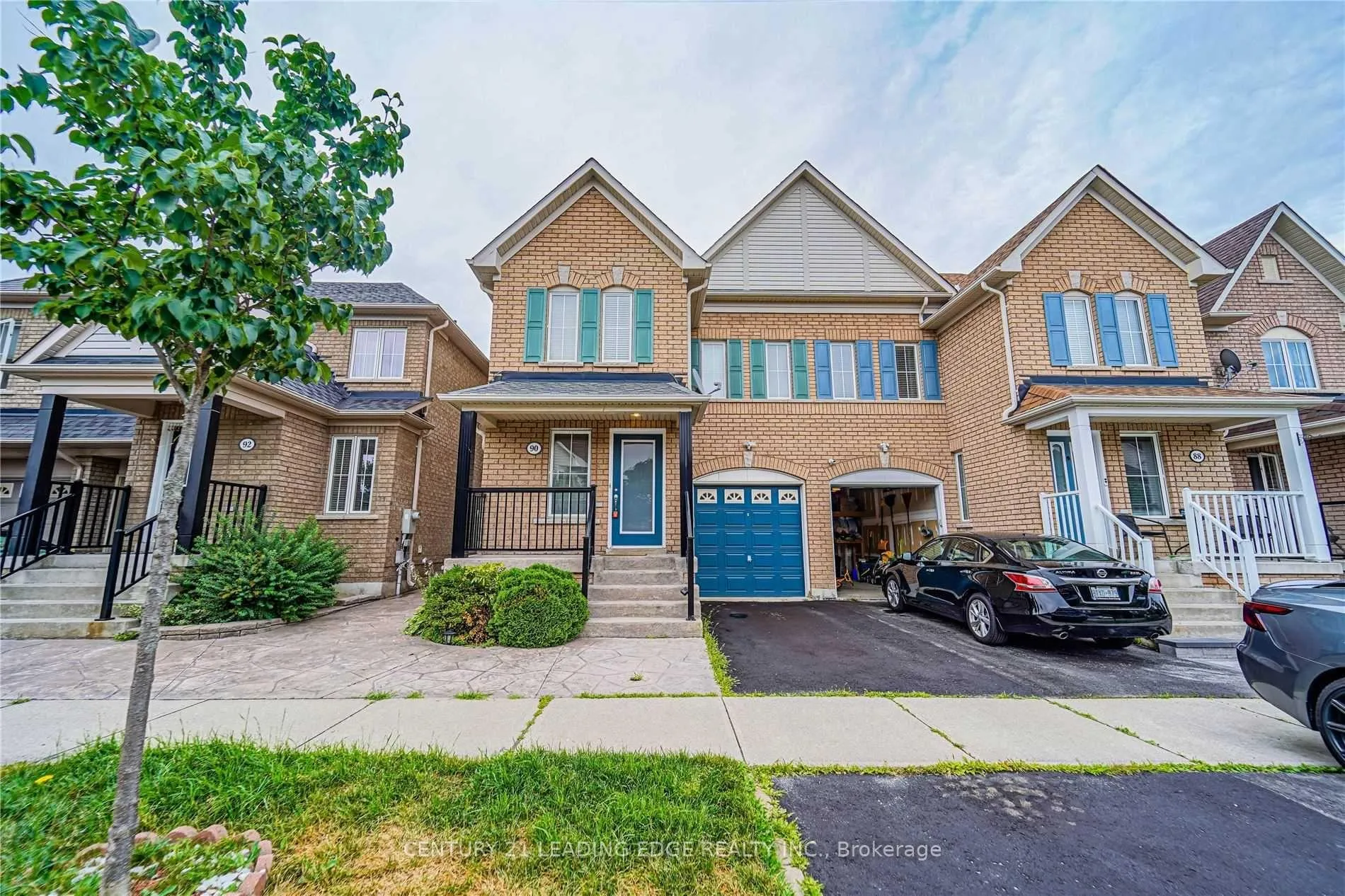 Photo 1 of 90 Carpendale Crescent, Ajax, Northeast Ajax — HOMEH
