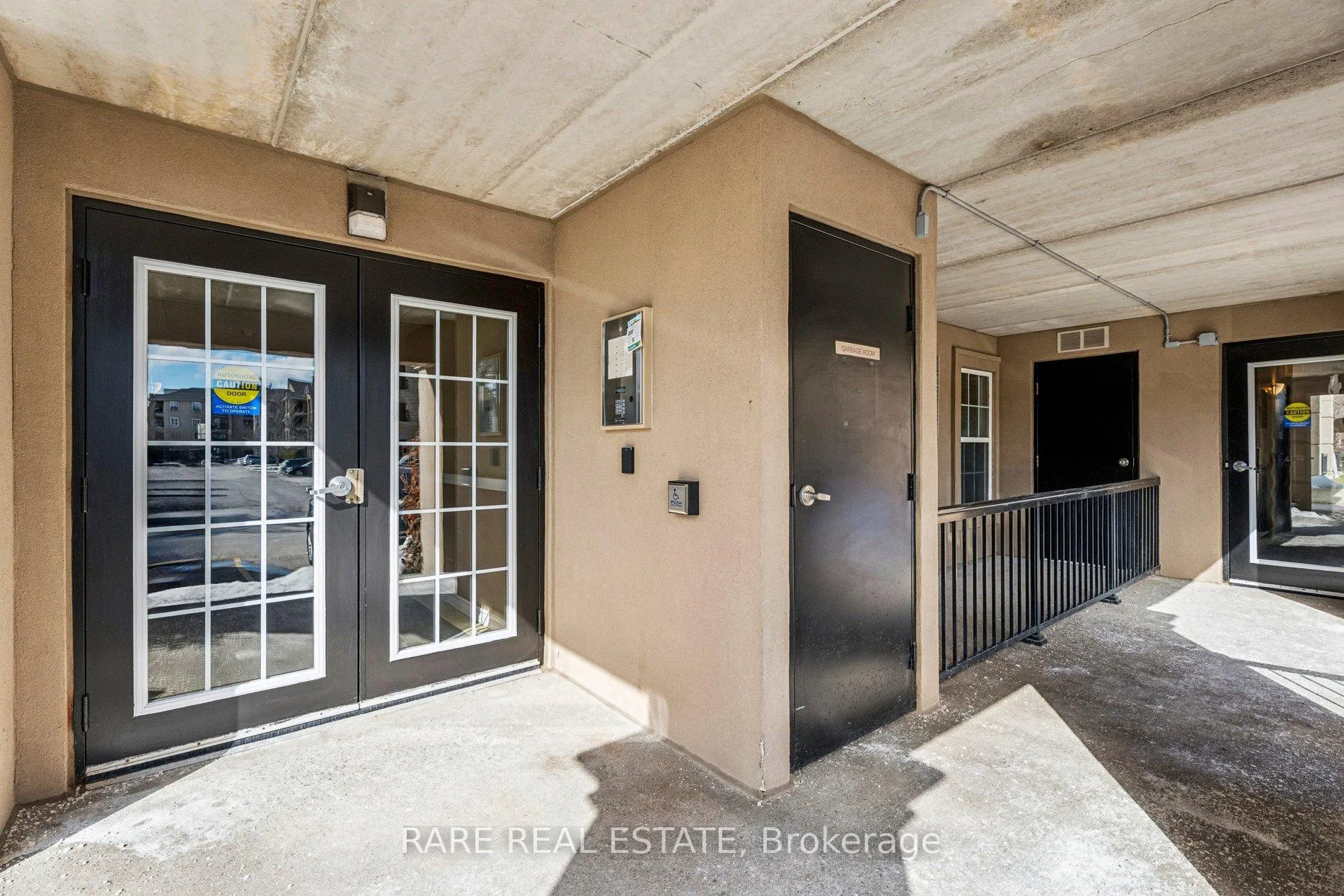 Photo 3 of Unit 101, 2075 Appleby Line, Burlington, Uptown — HOMEH