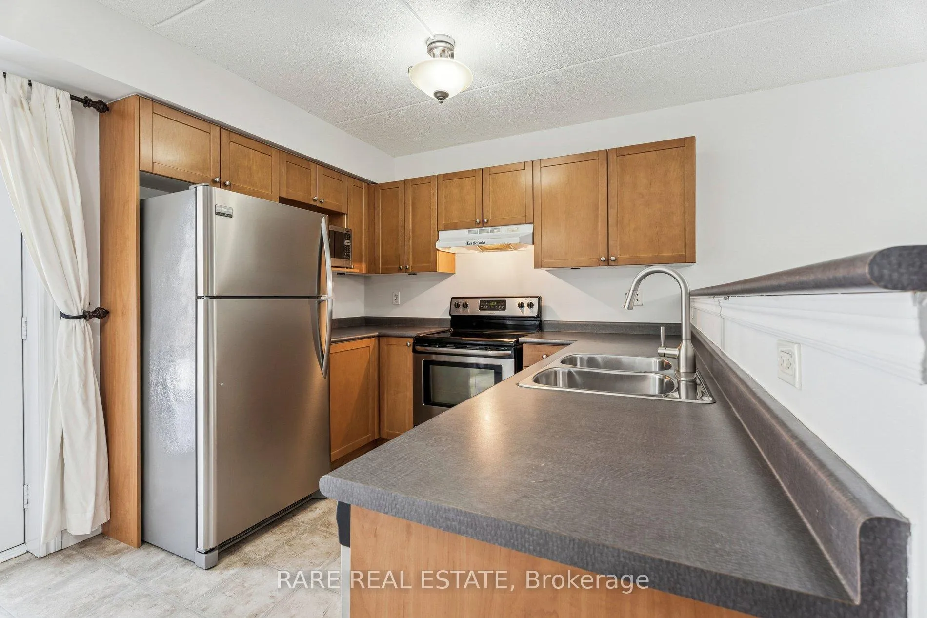 Photo 9 of Unit 101, 2075 Appleby Line, Burlington, Uptown — HOMEH