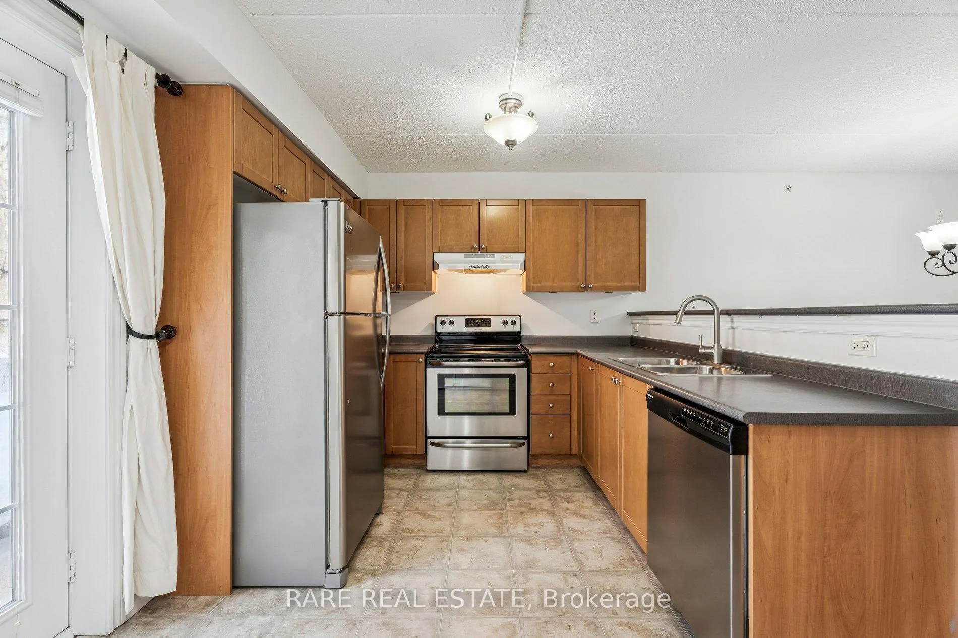 Photo 12 of Unit 101, 2075 Appleby Line, Burlington, Uptown — HOMEH
