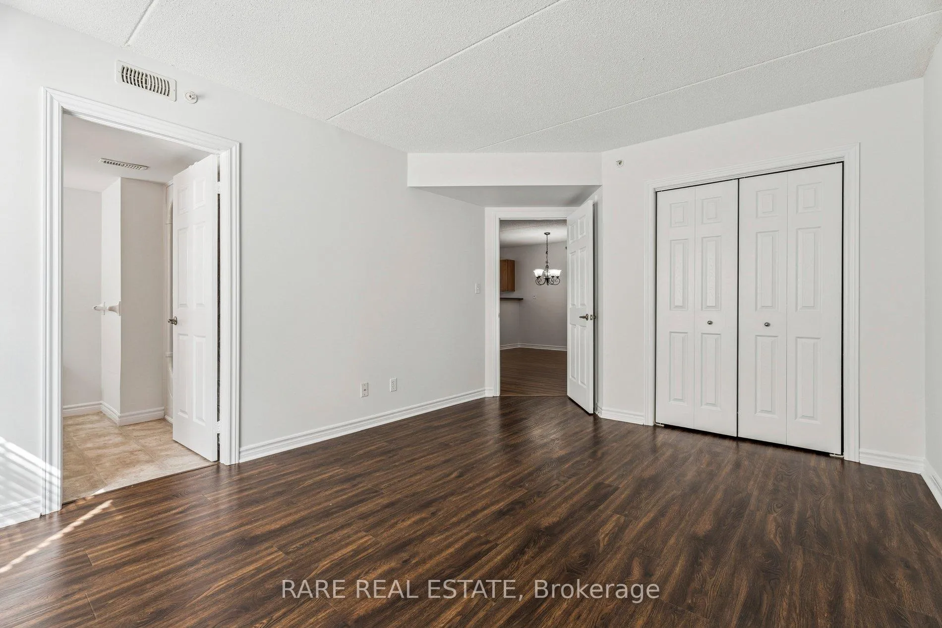 Photo 15 of Unit 101, 2075 Appleby Line, Burlington, Uptown — HOMEH