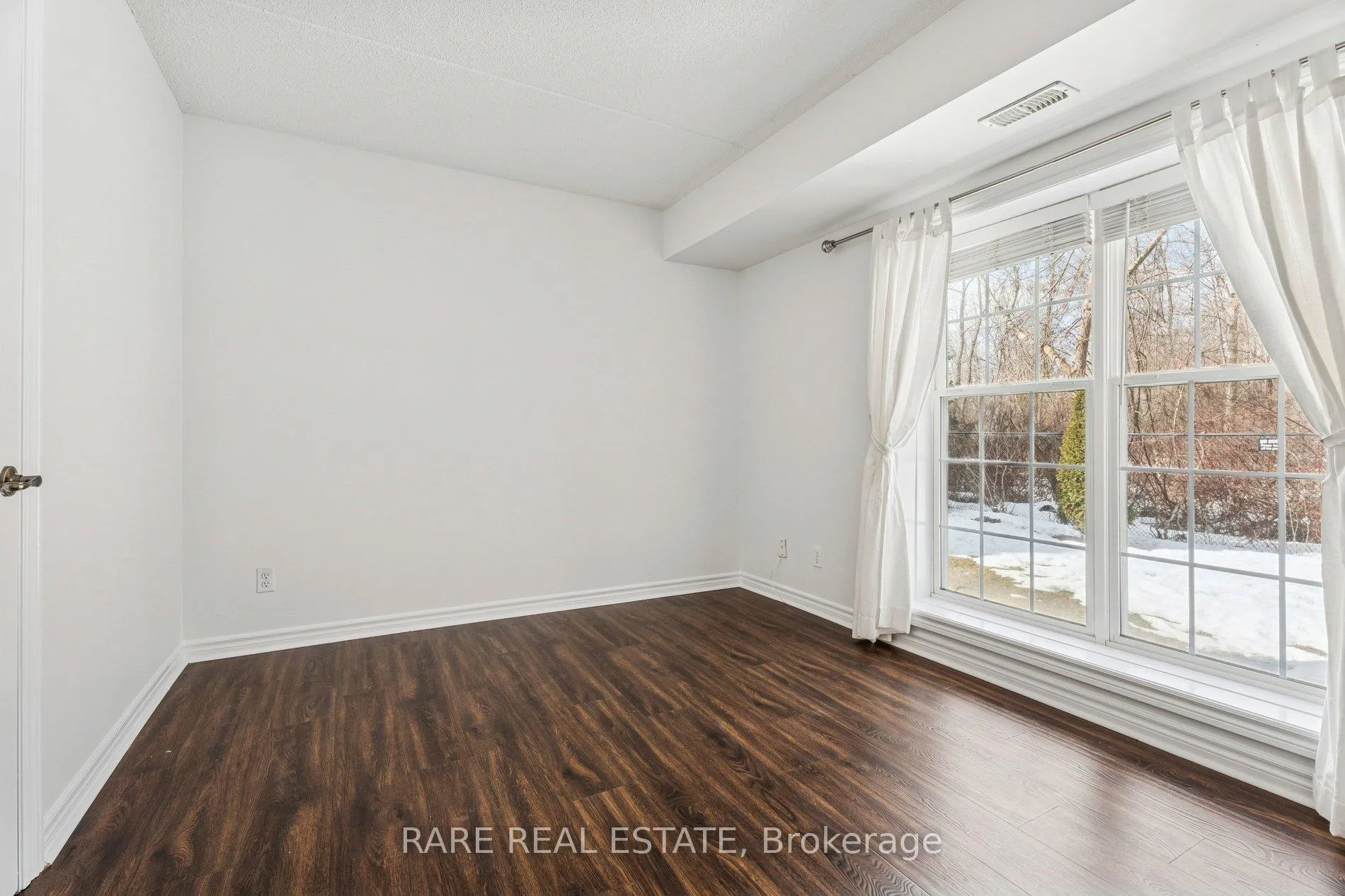 Photo 18 of Unit 101, 2075 Appleby Line, Burlington, Uptown — HOMEH