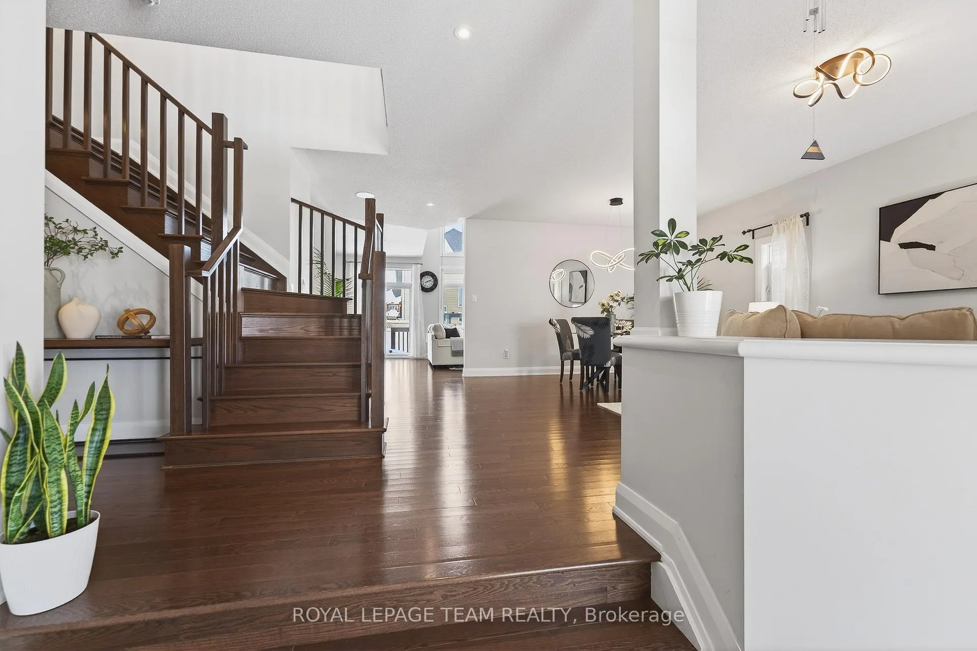 Photo 6 of 138 Stonemeadow Drive, Ottawa, Kanata - Bridlewood — HOMEH