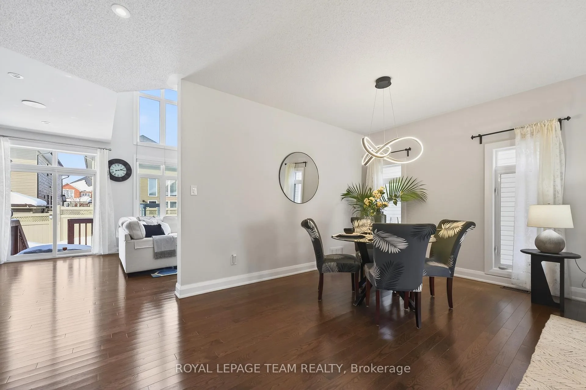 Photo 10 of 138 Stonemeadow Drive, Ottawa, Kanata - Bridlewood — HOMEH