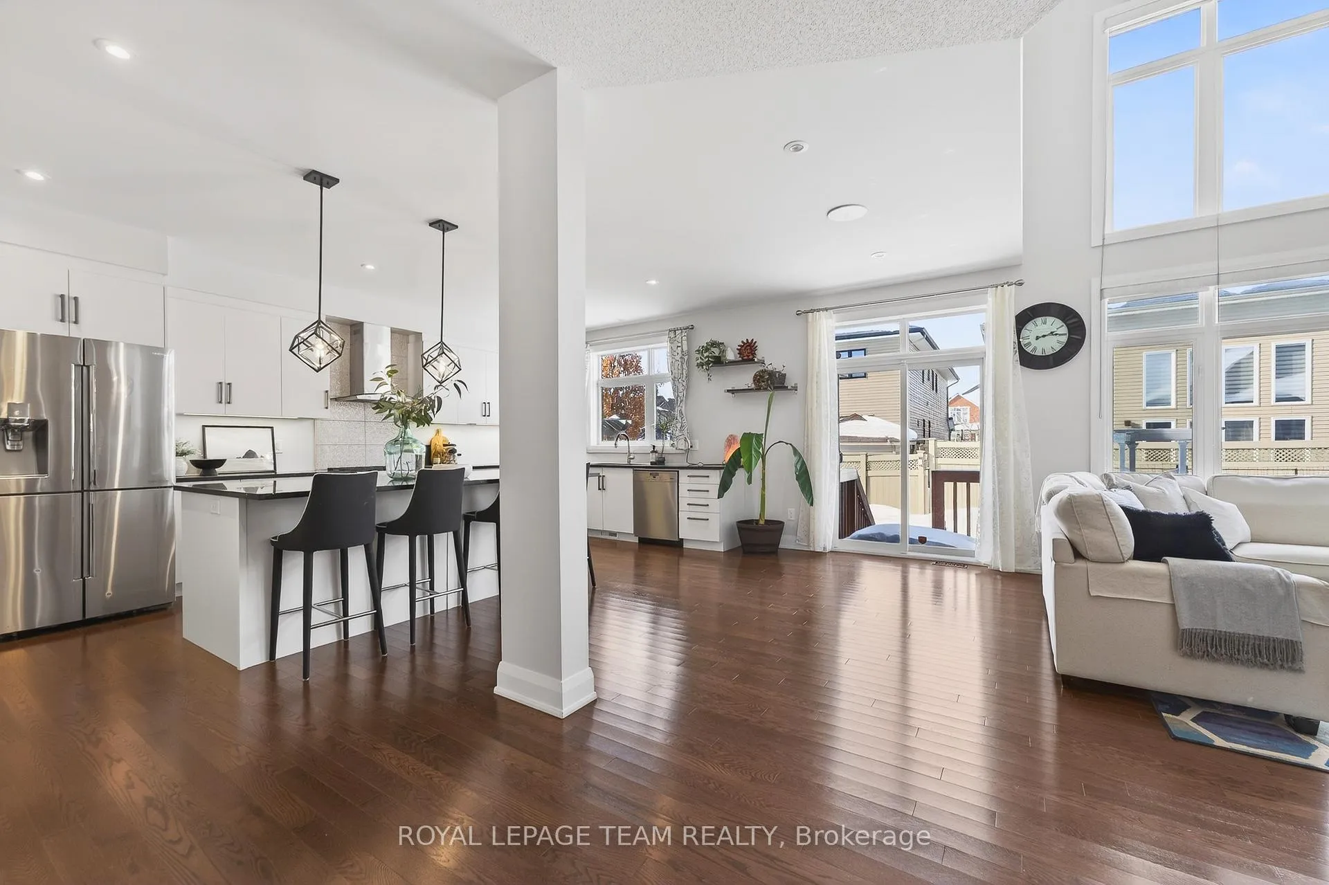 Photo 12 of 138 Stonemeadow Drive, Ottawa, Kanata - Bridlewood — HOMEH