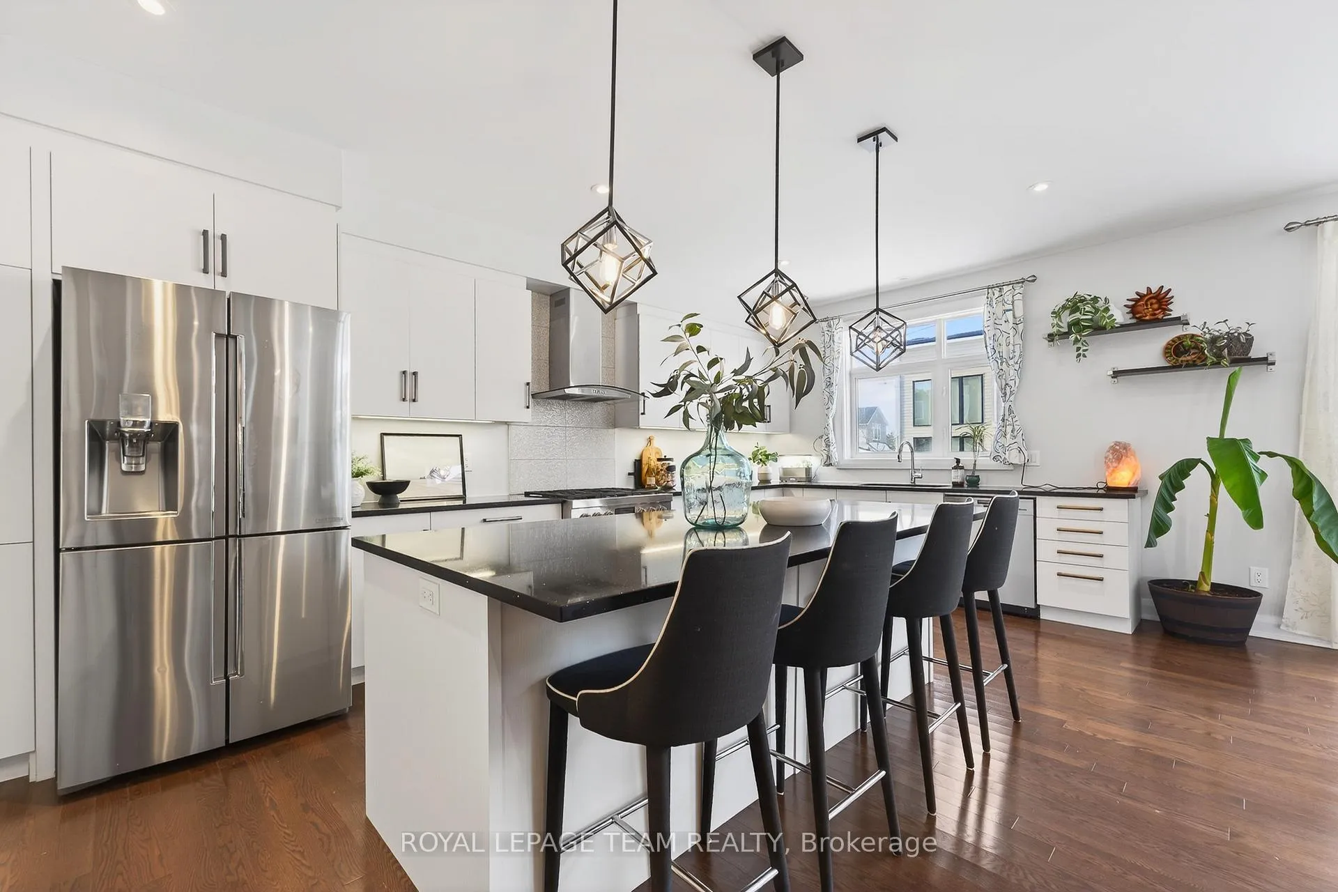 Photo 15 of 138 Stonemeadow Drive, Ottawa, Kanata - Bridlewood — HOMEH