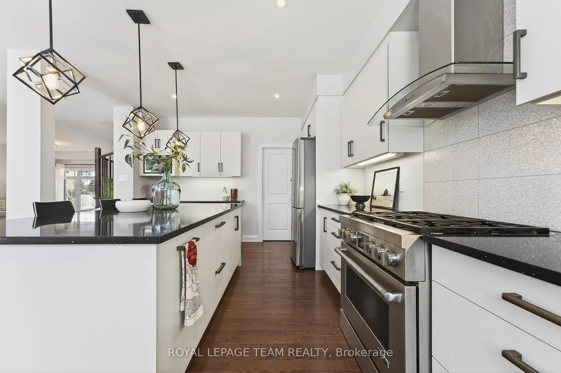 Photo 18 of 138 Stonemeadow Drive, Ottawa, Kanata - Bridlewood — HOMEH