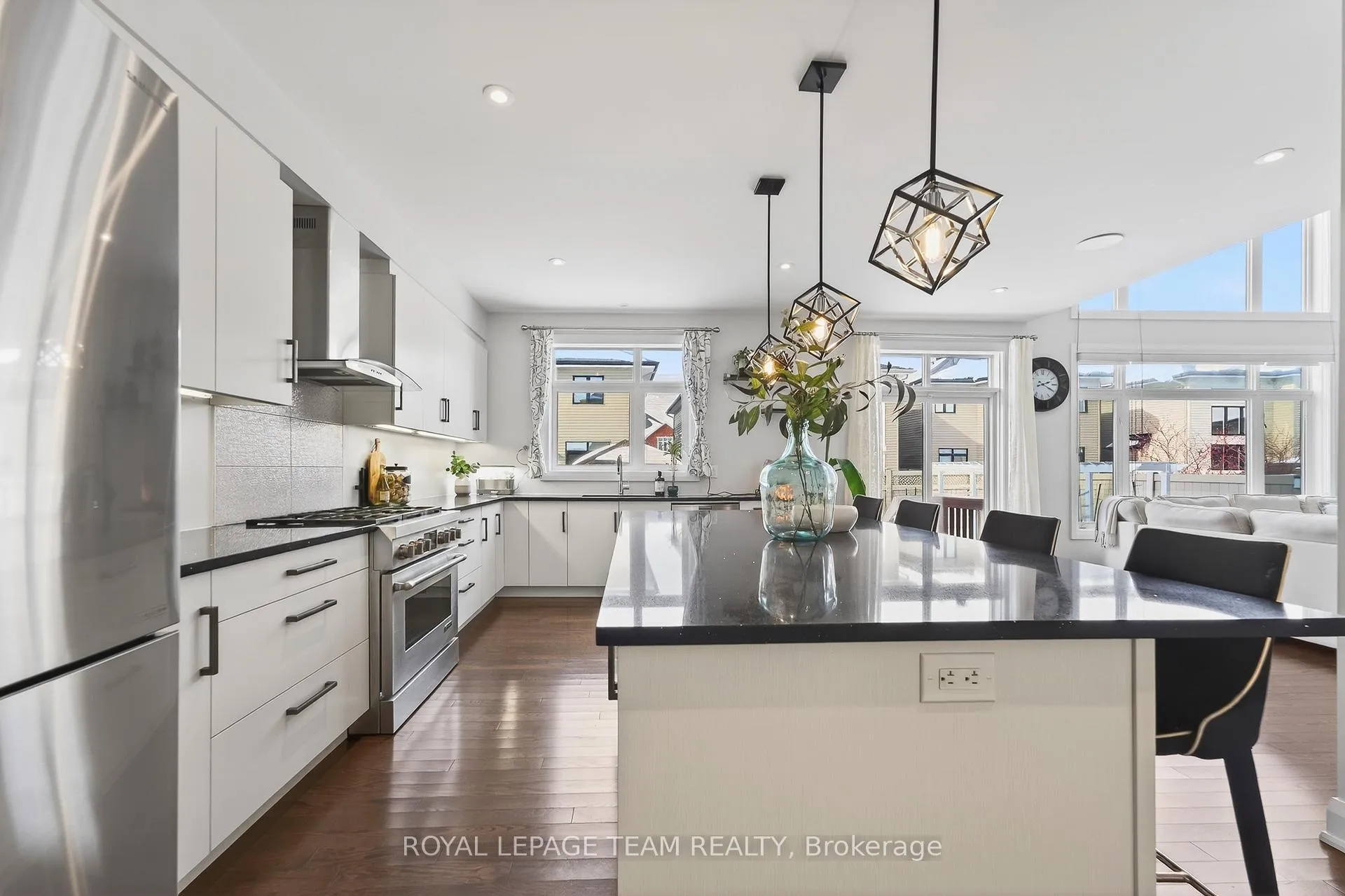 Photo 20 of 138 Stonemeadow Drive, Ottawa, Kanata - Bridlewood — HOMEH