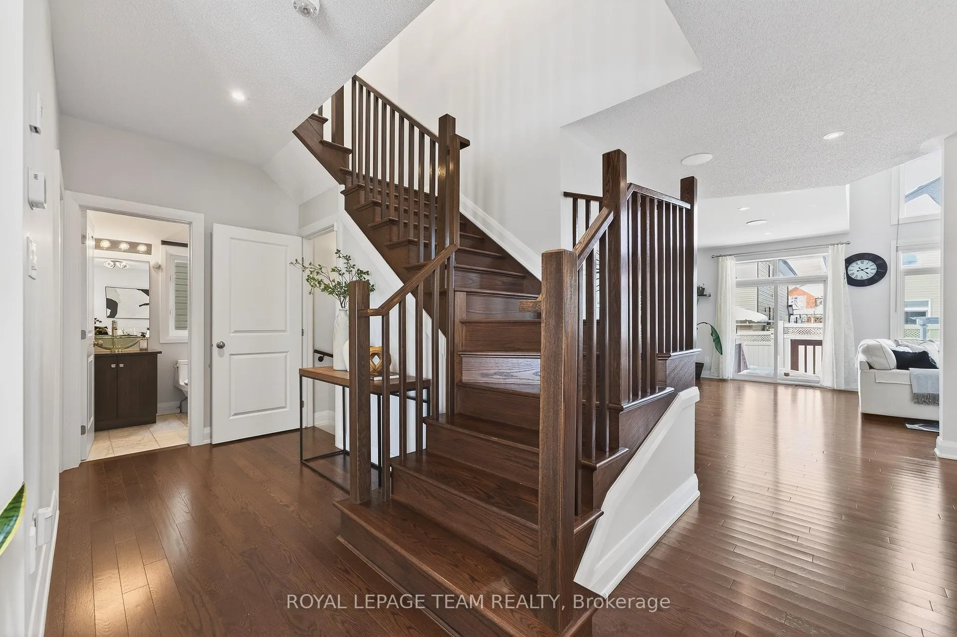 Photo 26 of 138 Stonemeadow Drive, Ottawa, Kanata - Bridlewood — HOMEH