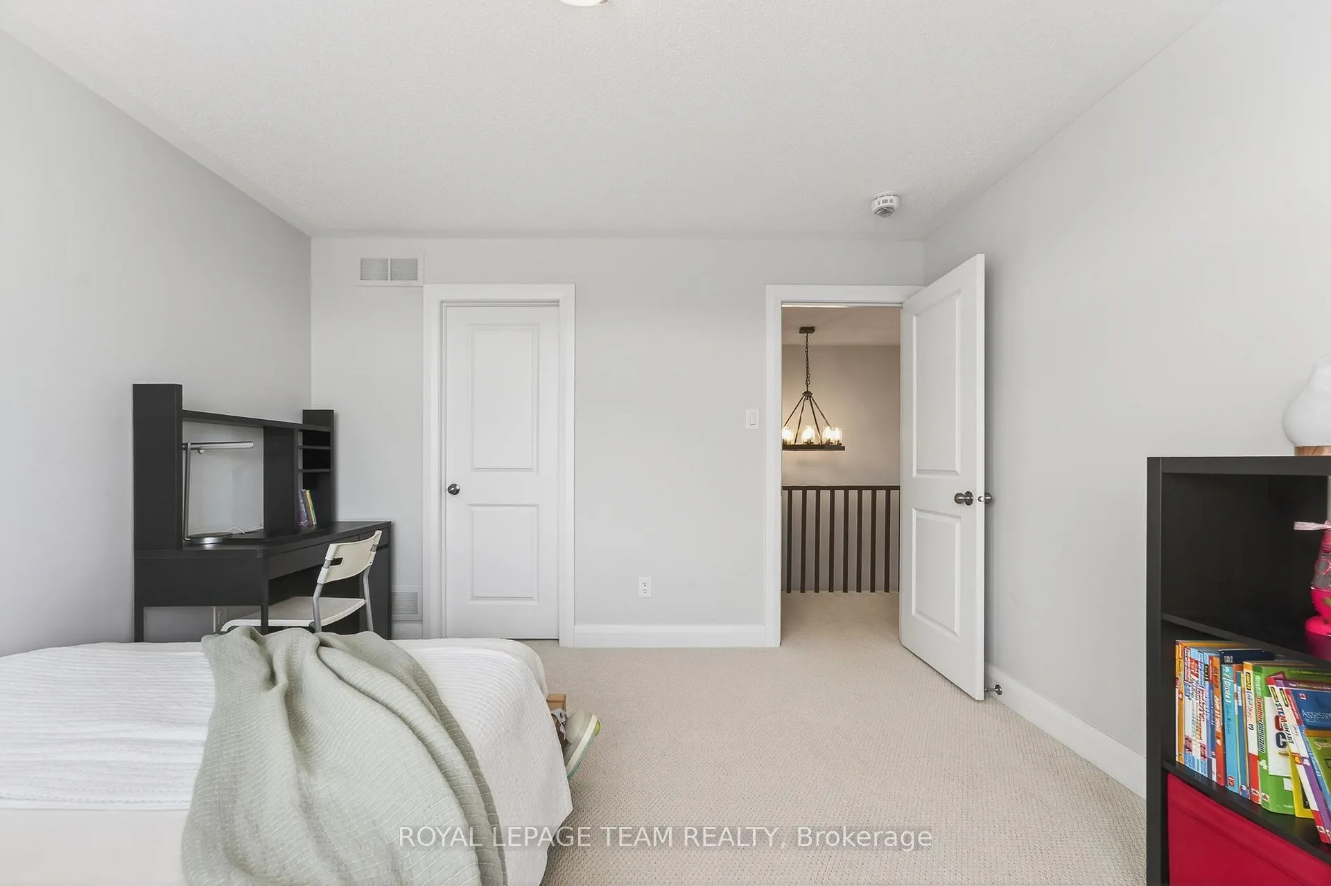 Photo 38 of 138 Stonemeadow Drive, Ottawa, Kanata - Bridlewood — HOMEH