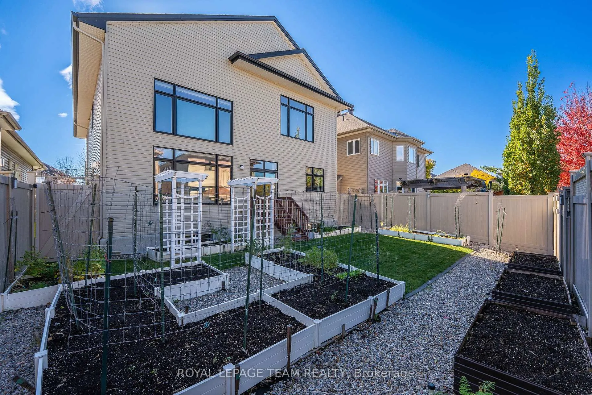 Photo 49 of 138 Stonemeadow Drive, Ottawa, Kanata - Bridlewood — HOMEH