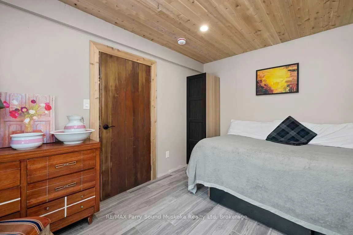 Photo 33 of 37 Lynberry Drive, Seguin — HOMEH