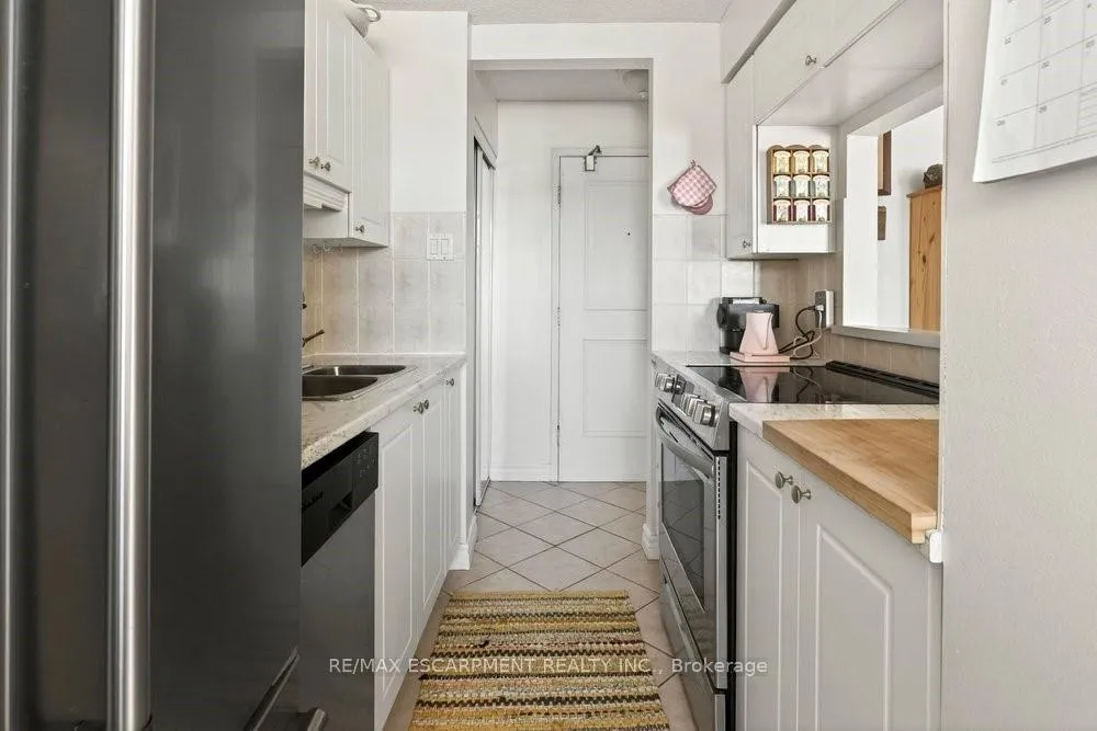 Photo 22 of Unit 906, 1950 Main Street W, Hamilton, Ainslie Wood — HOMEH