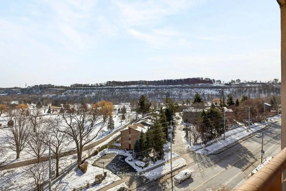 Photo 29 of Unit 906, 1950 Main Street W, Hamilton, Ainslie Wood — HOMEH